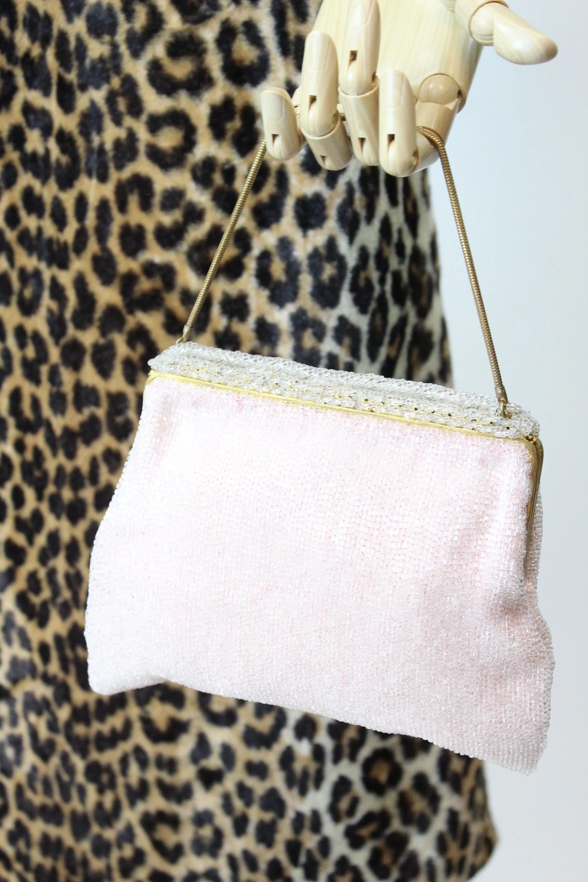 1950s FRENCH beaded pink chain bag | new fall winter