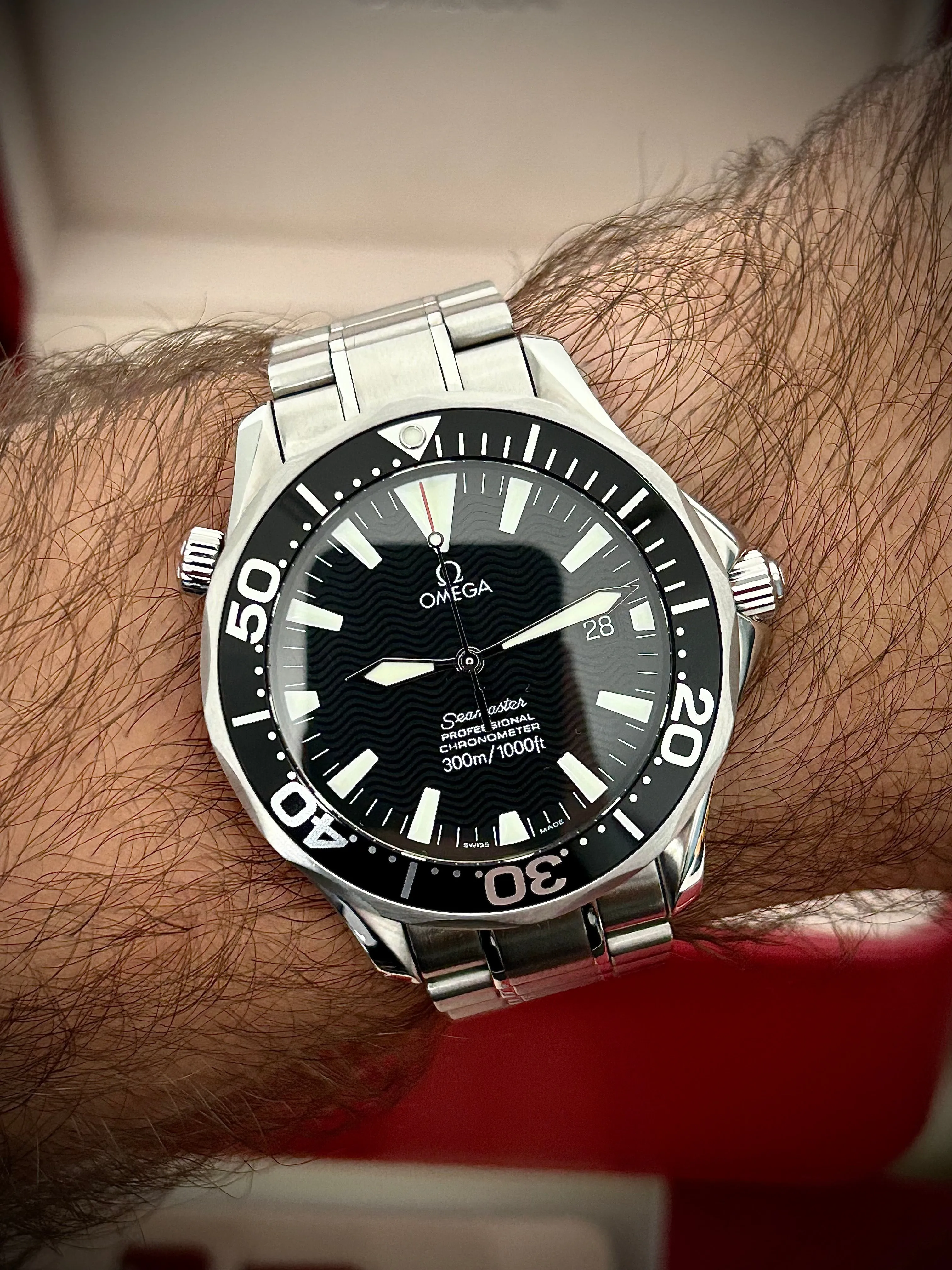 2007 OMEGA SEAMASTER 300, 2254.50, BOX AND CARDS, INC GST
