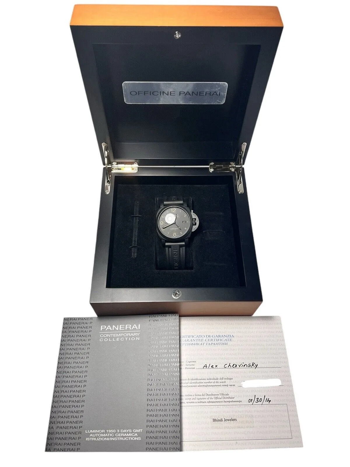 2014 Panerai Luminor GMT Ceramica 44mm Automatic Men’s Watch PAM00441 - B/P