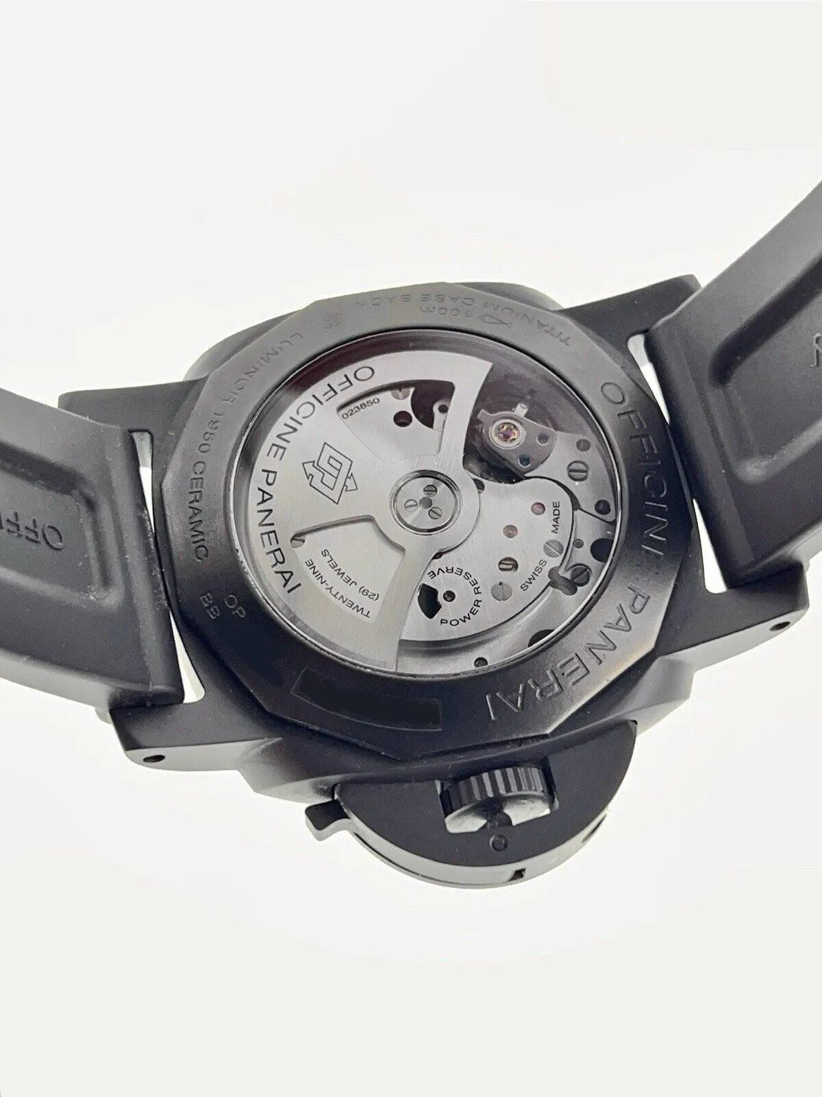2014 Panerai Luminor GMT Ceramica 44mm Automatic Men’s Watch PAM00441 - B/P