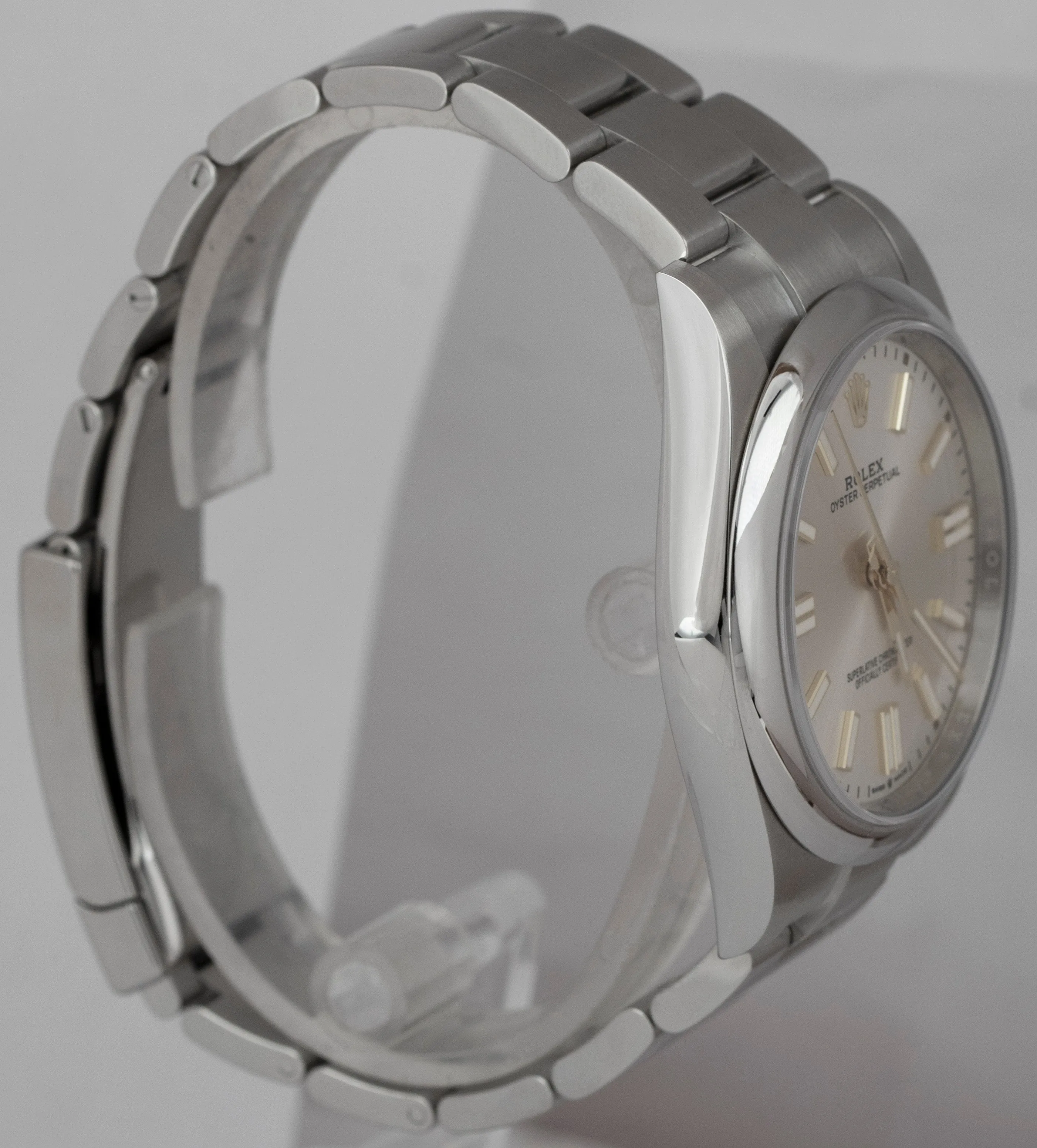 2021 Rolex Oyster Perpetual SILVER GOLD Stainless Steel Oyster 124300 41mm Watch