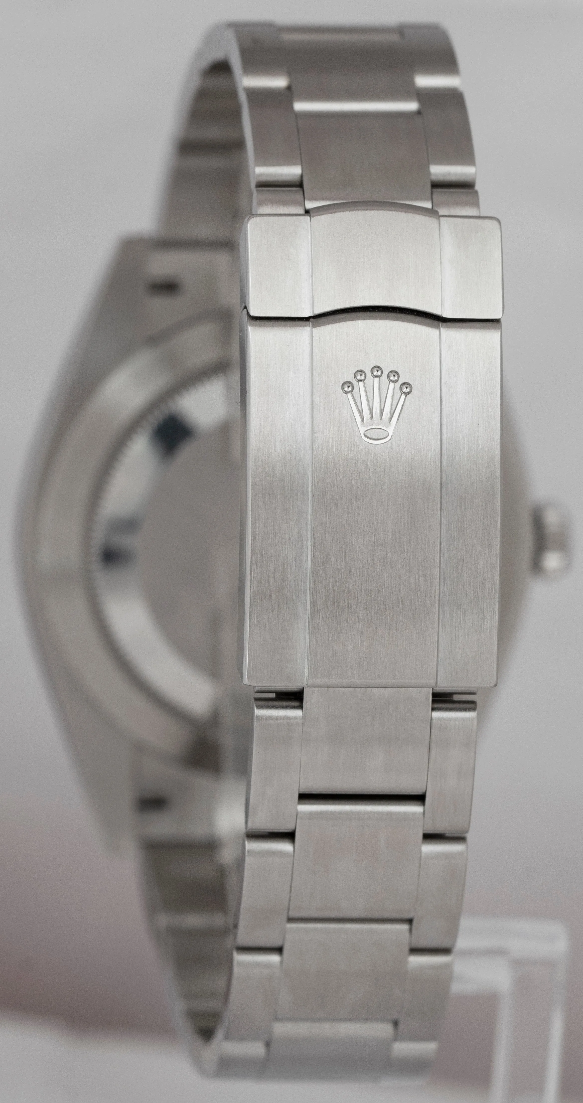 2021 Rolex Oyster Perpetual SILVER GOLD Stainless Steel Oyster 124300 41mm Watch