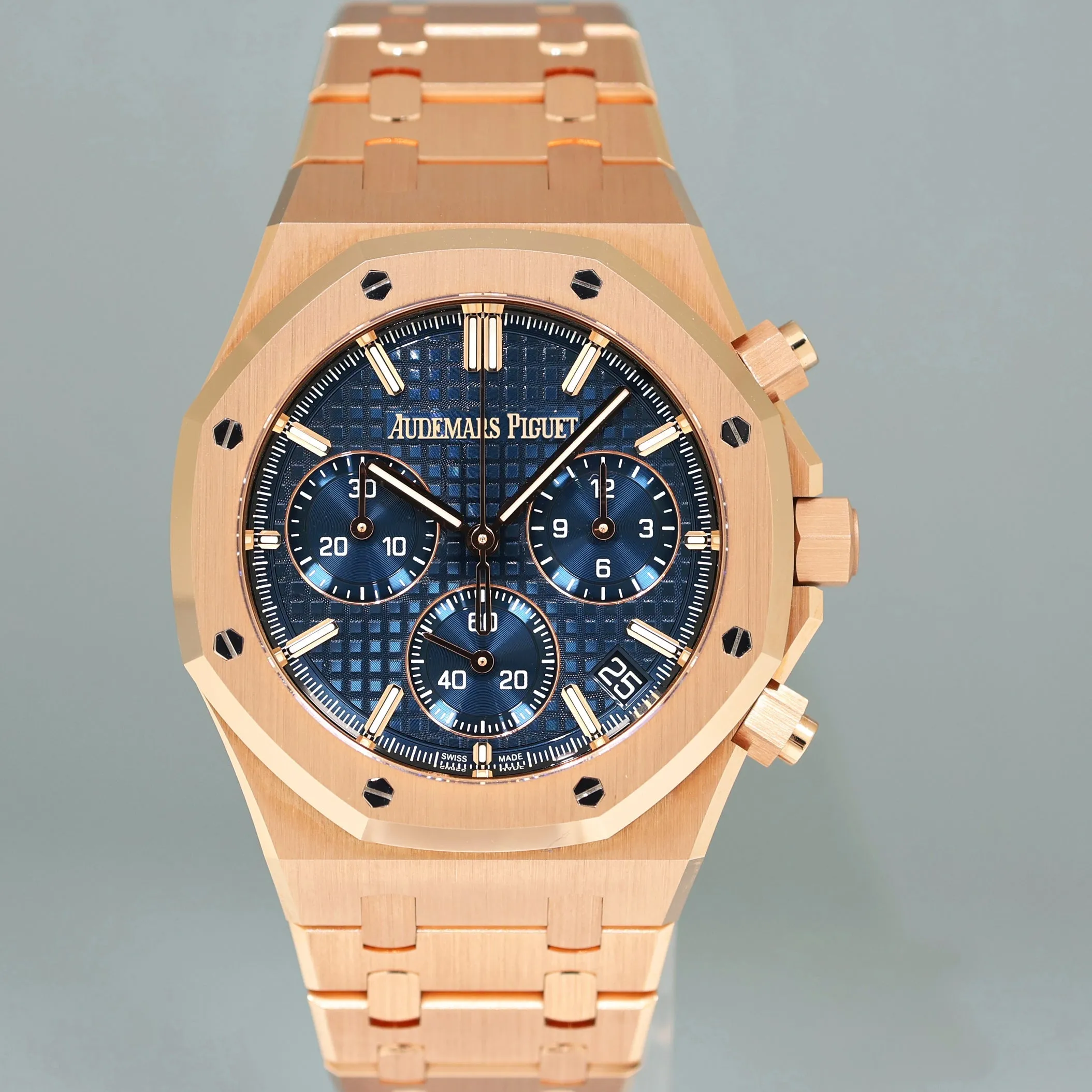 2022 PAPERS Audemars Piguet Royal Blue Anniversary Chrono Rose Gold 26240OR Watch