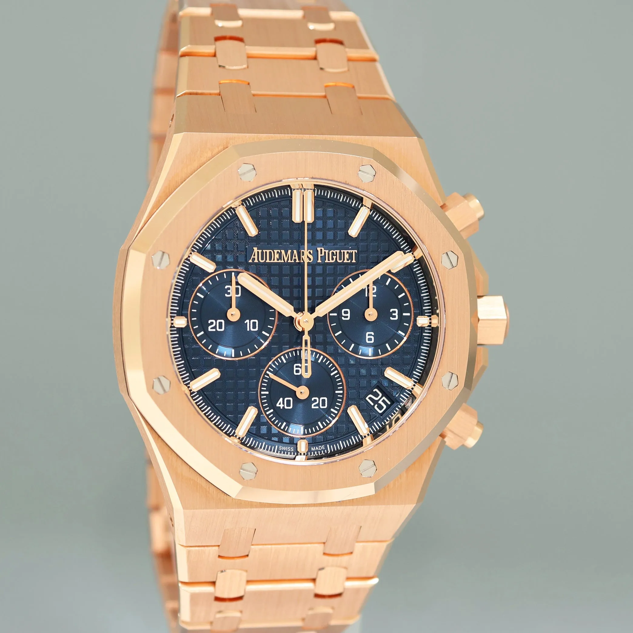 2022 PAPERS Audemars Piguet Royal Blue Anniversary Chrono Rose Gold 26240OR Watch
