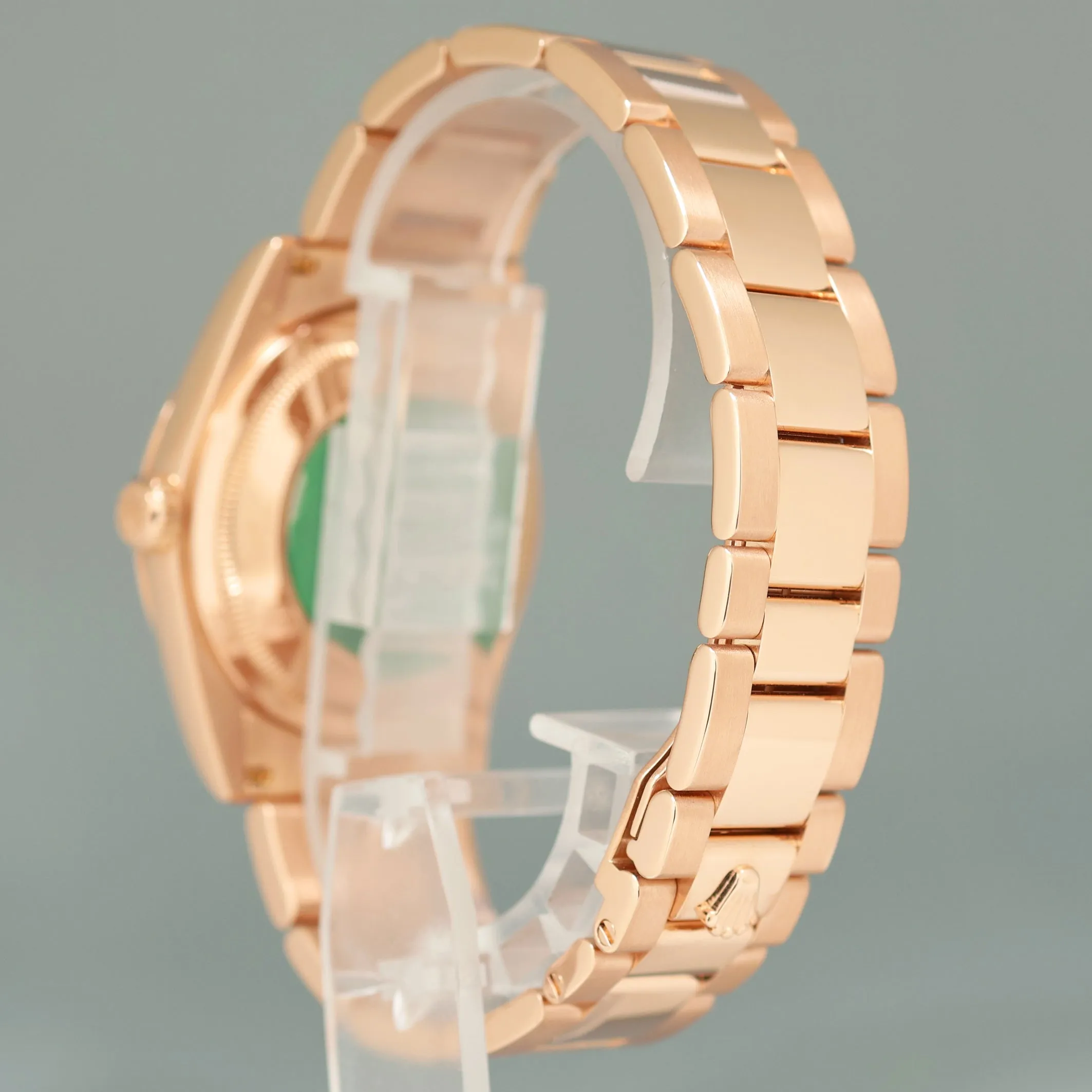 2023 RSC Papers Rolex President Day Date Rose Gold 118205 White Roman Watch Box