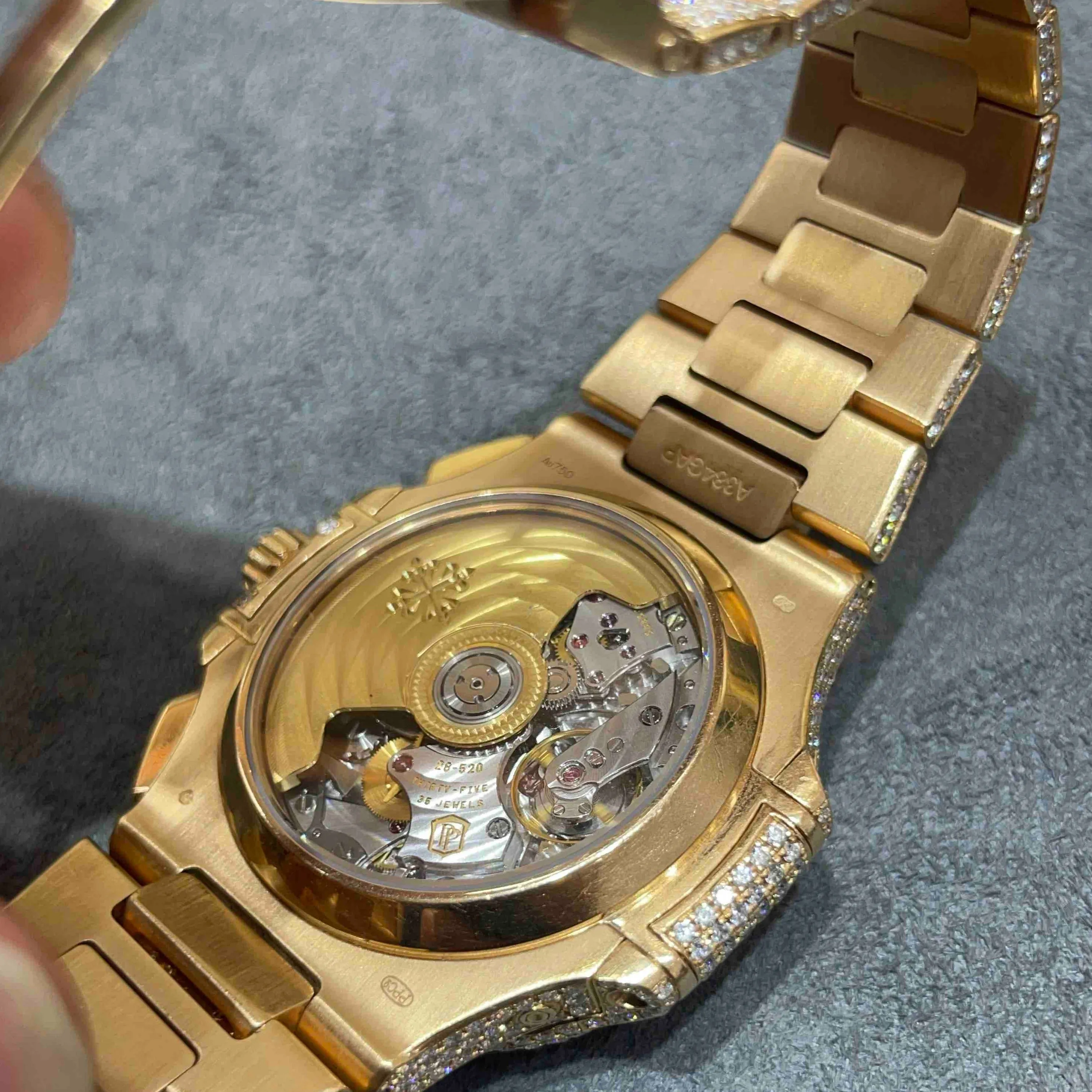41mm PP-Luxury-Watches Nautilus Chronograph | 18k Rose | Iced Out