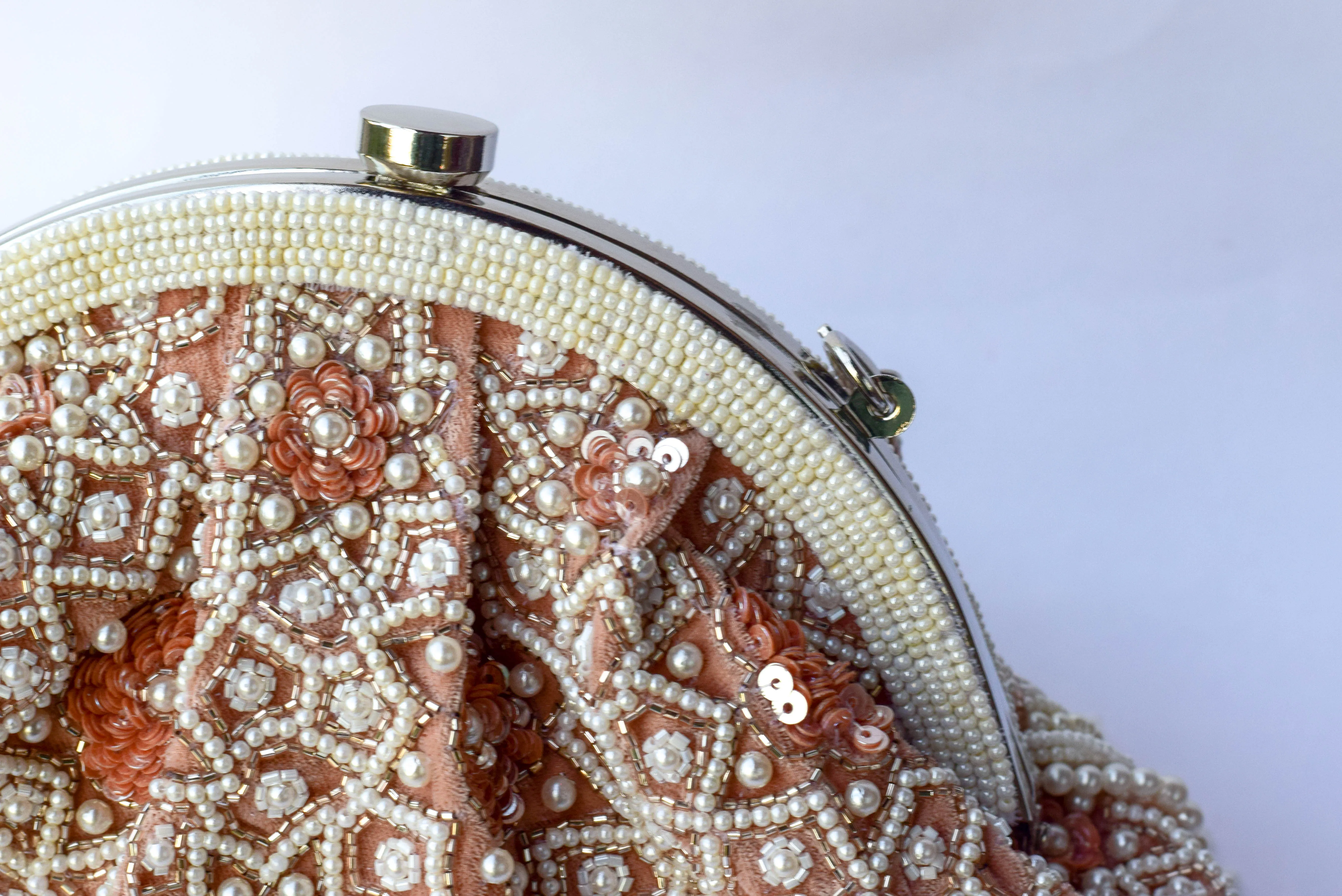 Adara Clutch
