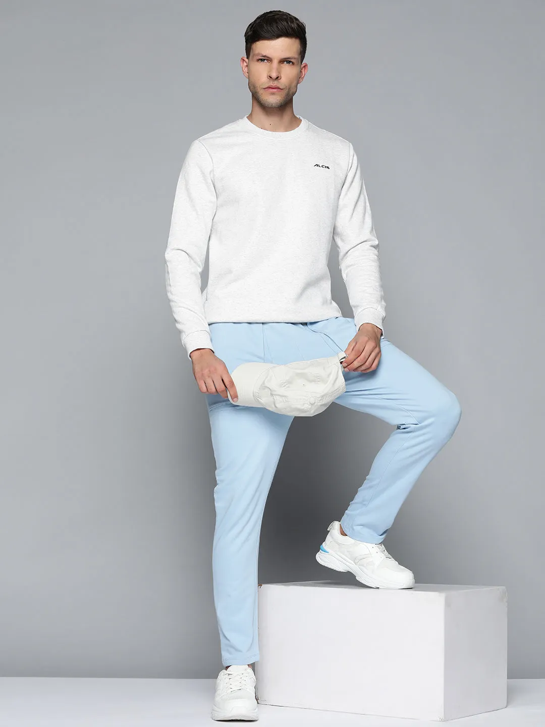 Alcis Men Grey Melange Solid Sweatshirt