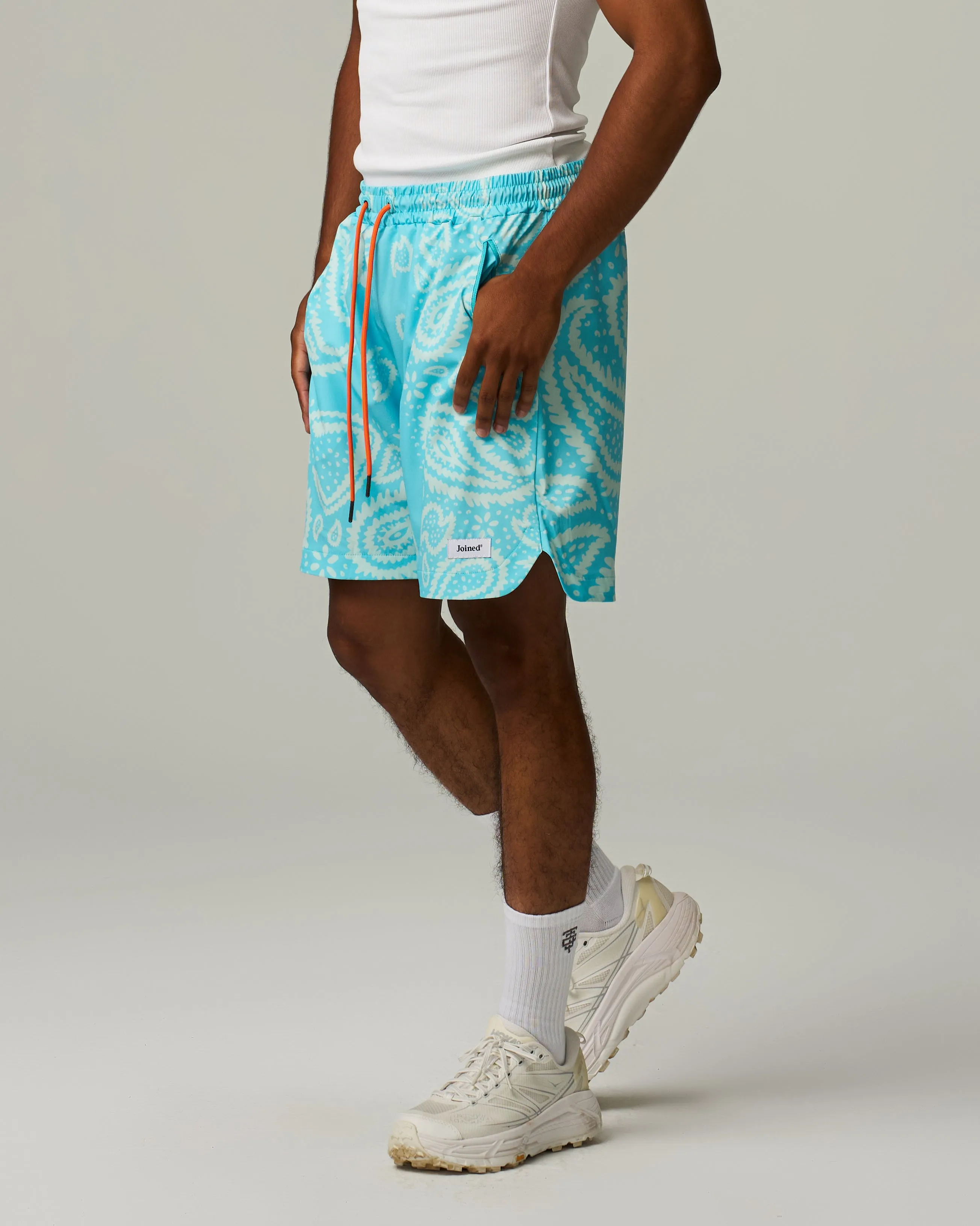 Amoeba Side Slit Stretch Shorts