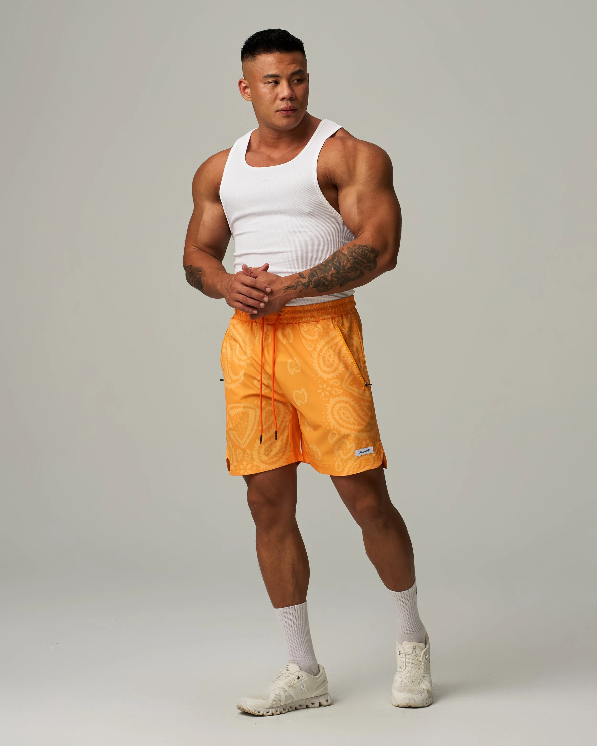 Amoeba Side Slit Stretch Shorts