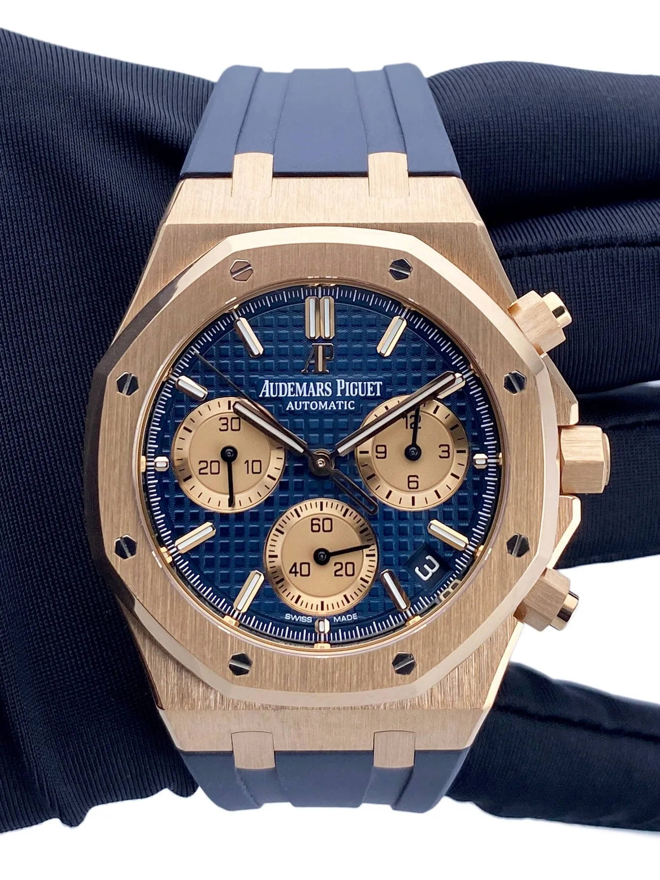 Audemars Piguet Royal Oak 26239OR Blue Dial 18k Rose Gold Mens Watch With Papers