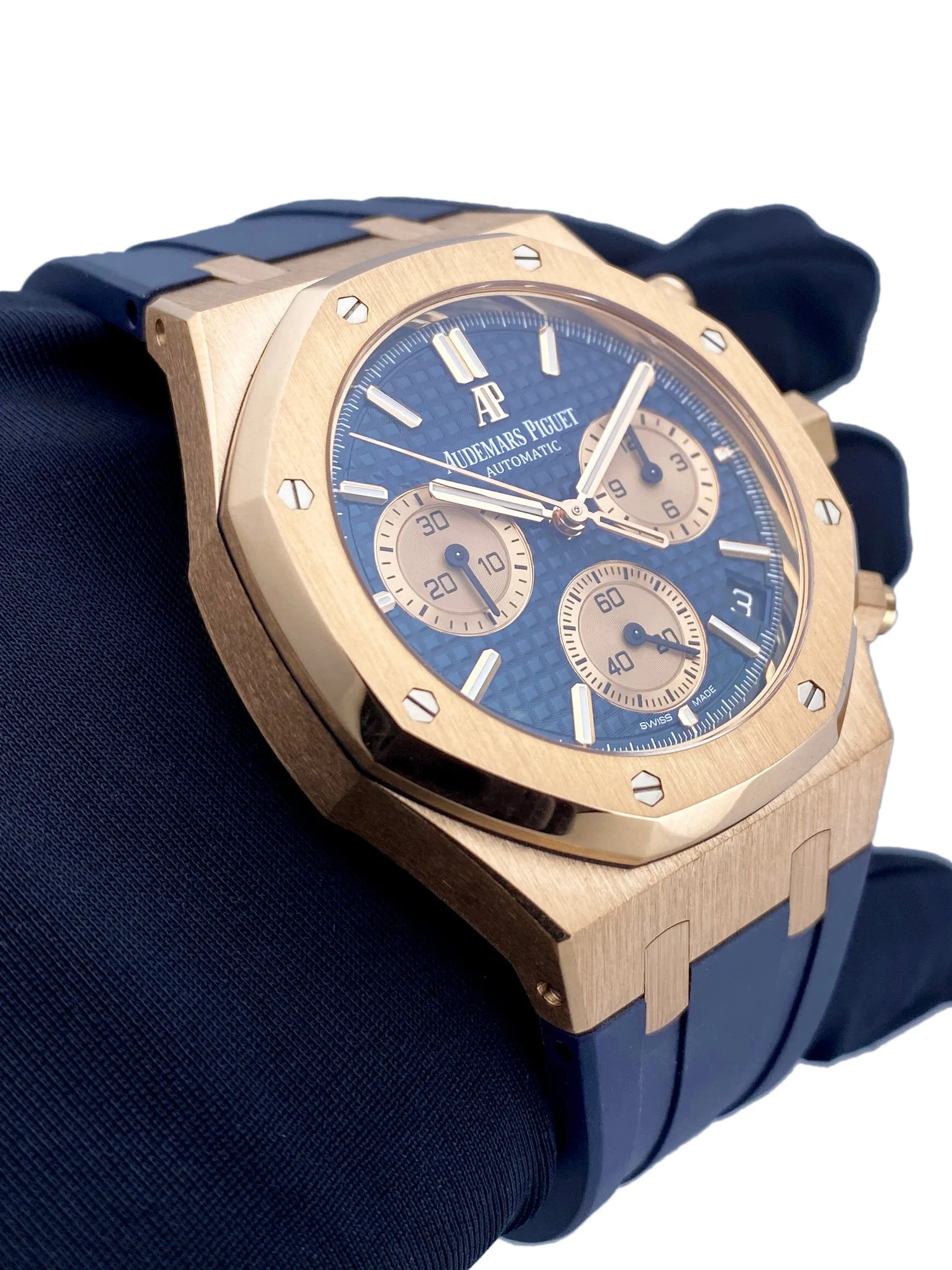 Audemars Piguet Royal Oak 26239OR Blue Dial 18k Rose Gold Mens Watch With Papers