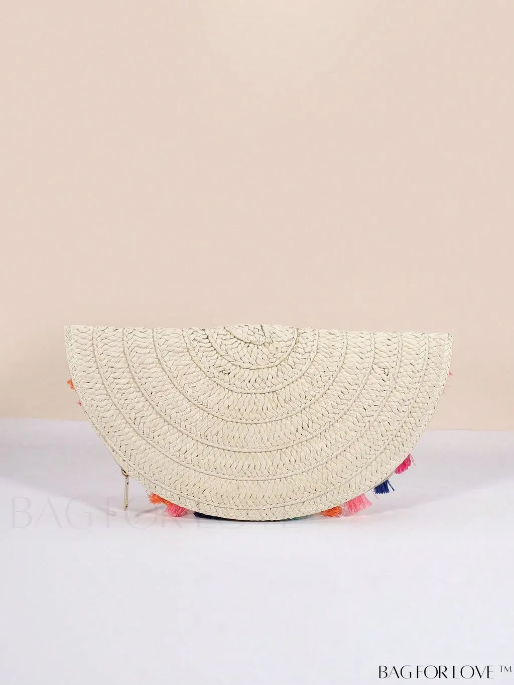BagForLove - Chic Straw Bag with Tassel Decor, Ideal for Summer Vacations and Beach Travel
