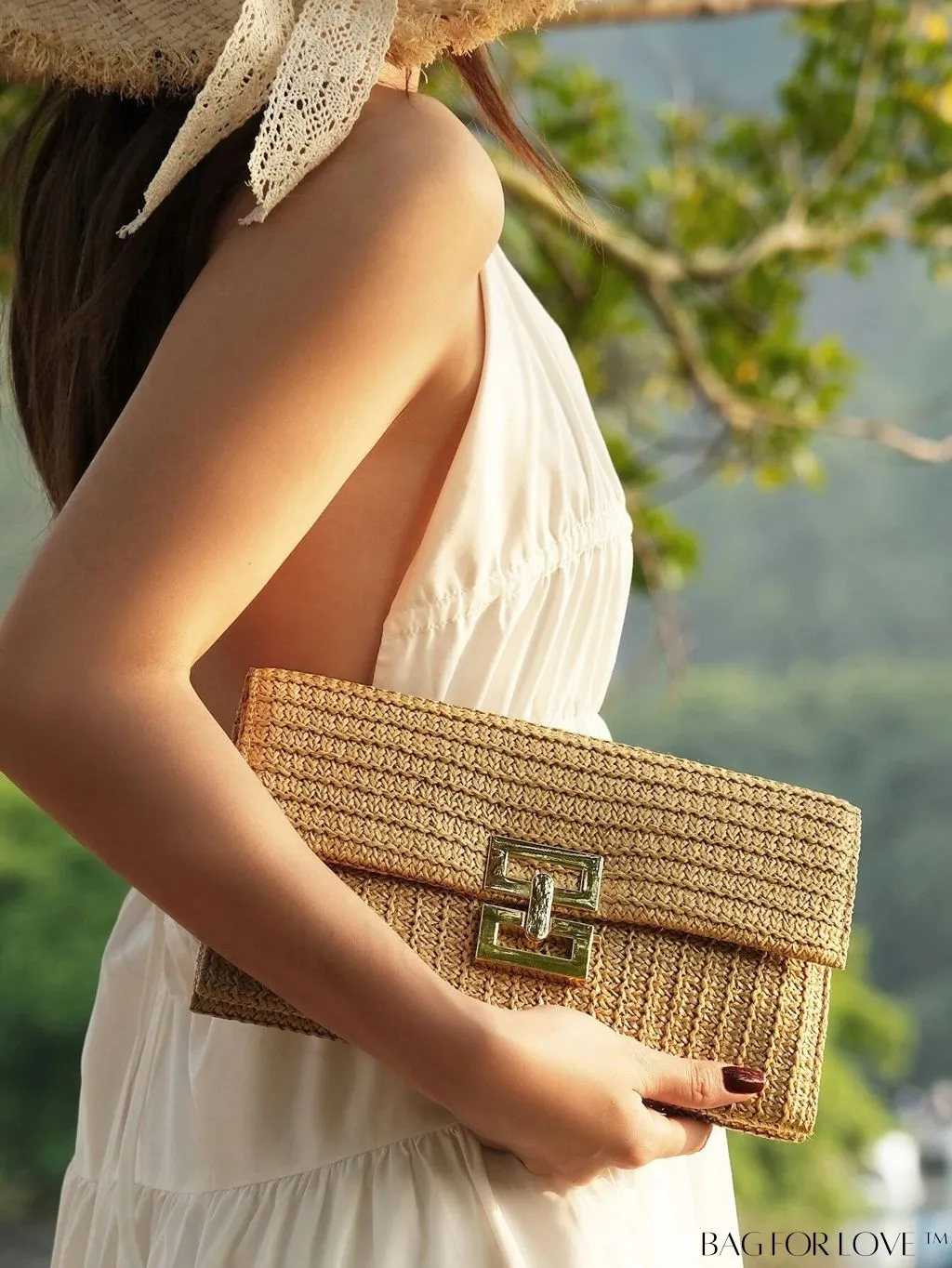 BagForLove - Khaki Metal Lock Flap Straw Bag: Fashionable Essential for Summer Travel & Beach