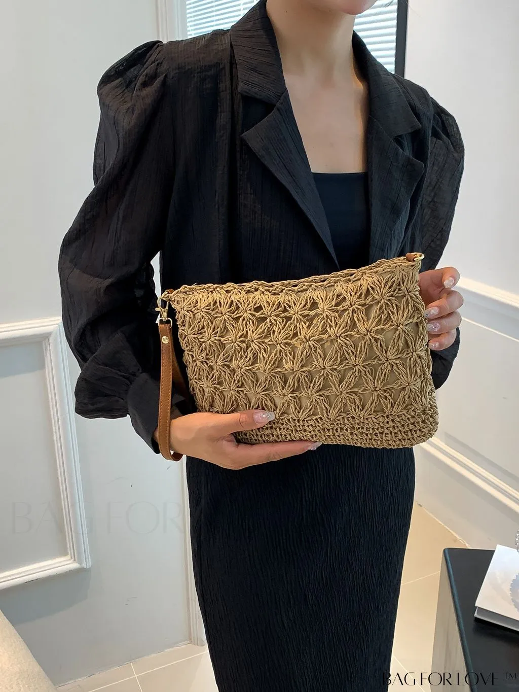 BagForLove - Stylish Medium-Sized Straw Woven Bag with Zipper - Perfect for Vacation