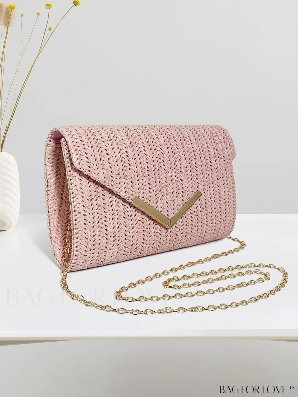 BagForLove - Stylish Pink Woven Straw Crossbody Bag - Perfect for Summer Beach, Envelope Design