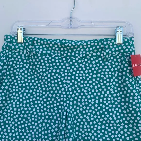 Brand New SPANX 6” Sunshine Shorts Women’s Size S Polka dot Kelly Green 50213R