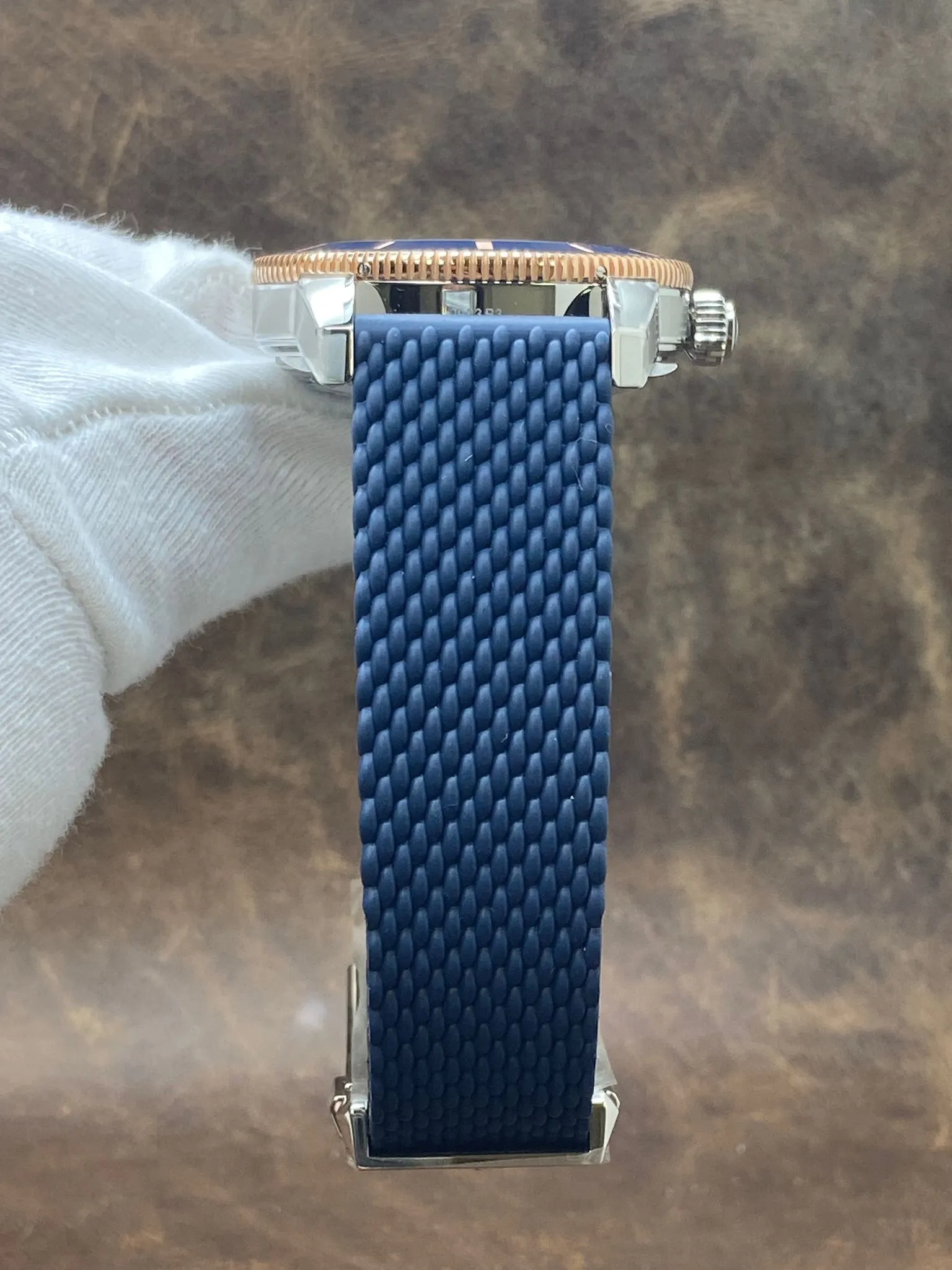 Breitling SUPEROCEAN HERITAGE B20  UB2010161C1S1 Blue Dial Automatic Men's Watch