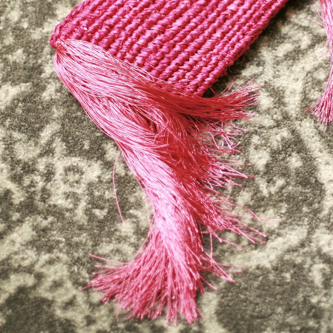 Canggu Fringe Raffia Straw Clutch, in Dragon Fruit