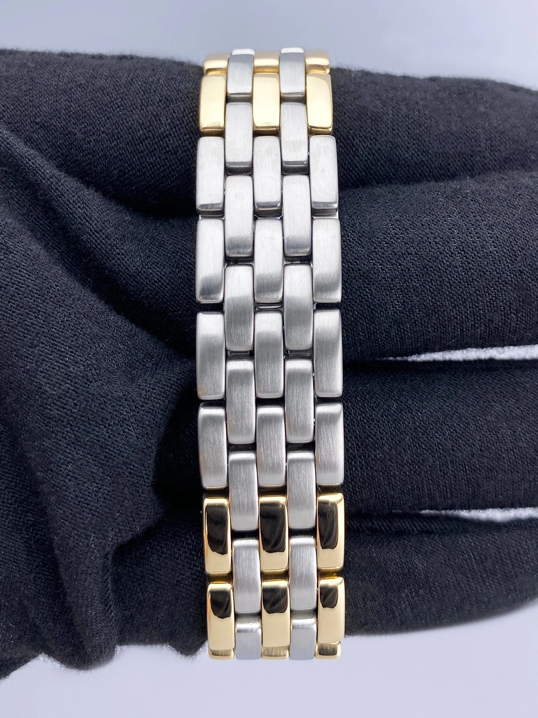 Cartier Panthere W25028B8 Three Row Midsize Ladies Watch