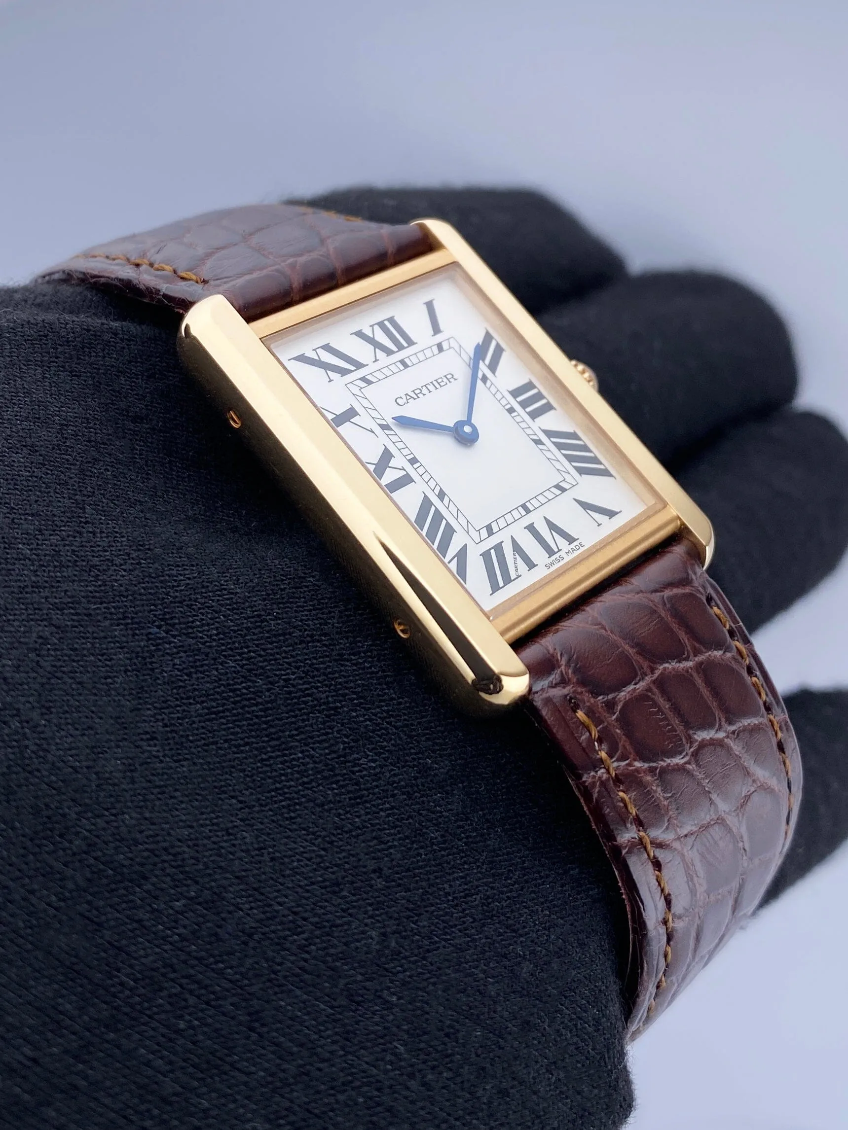 Cartier Tank Solo W5200025 18K Rose Gold Mens Watch