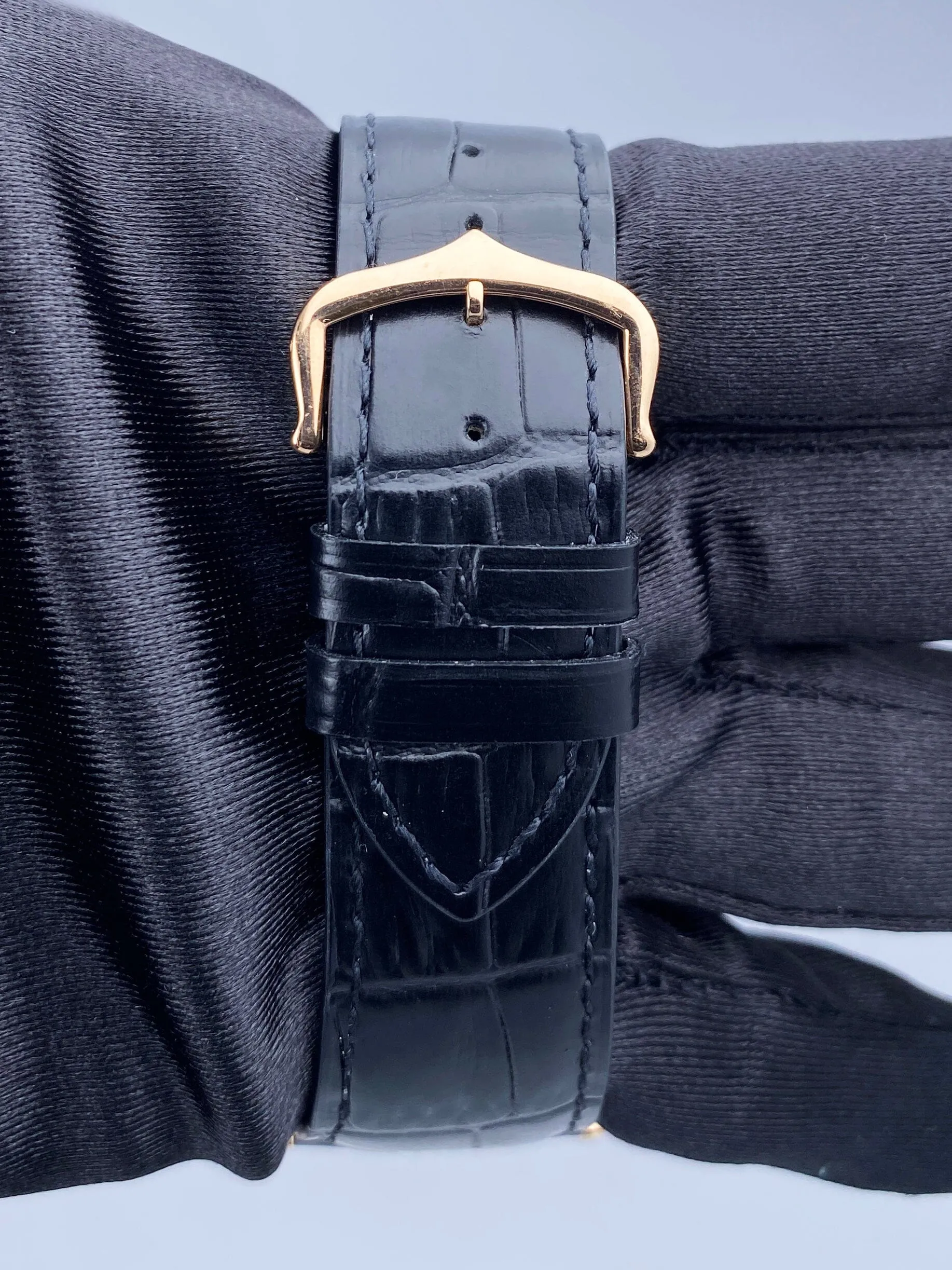 Cartier Tank Solo W5200026 18K Rose Gold Mens Watch Box Papers