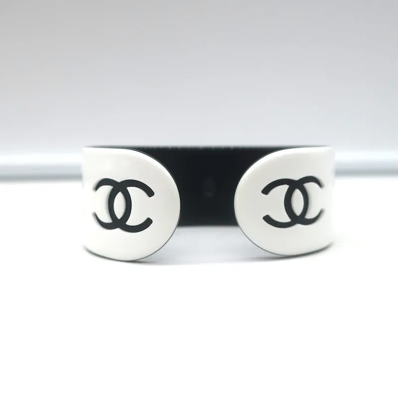 Chanel 02P CC Resin Cuff Bracelet White & Black