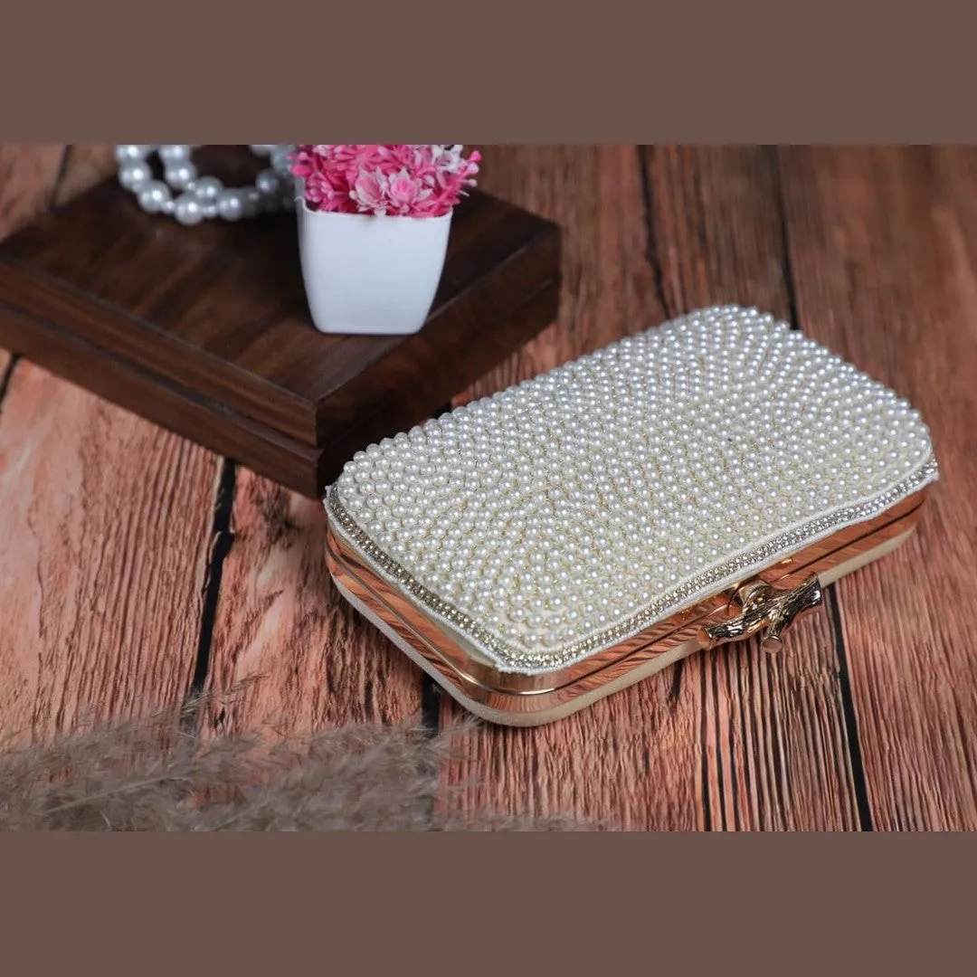 Designer Heavy Clutches