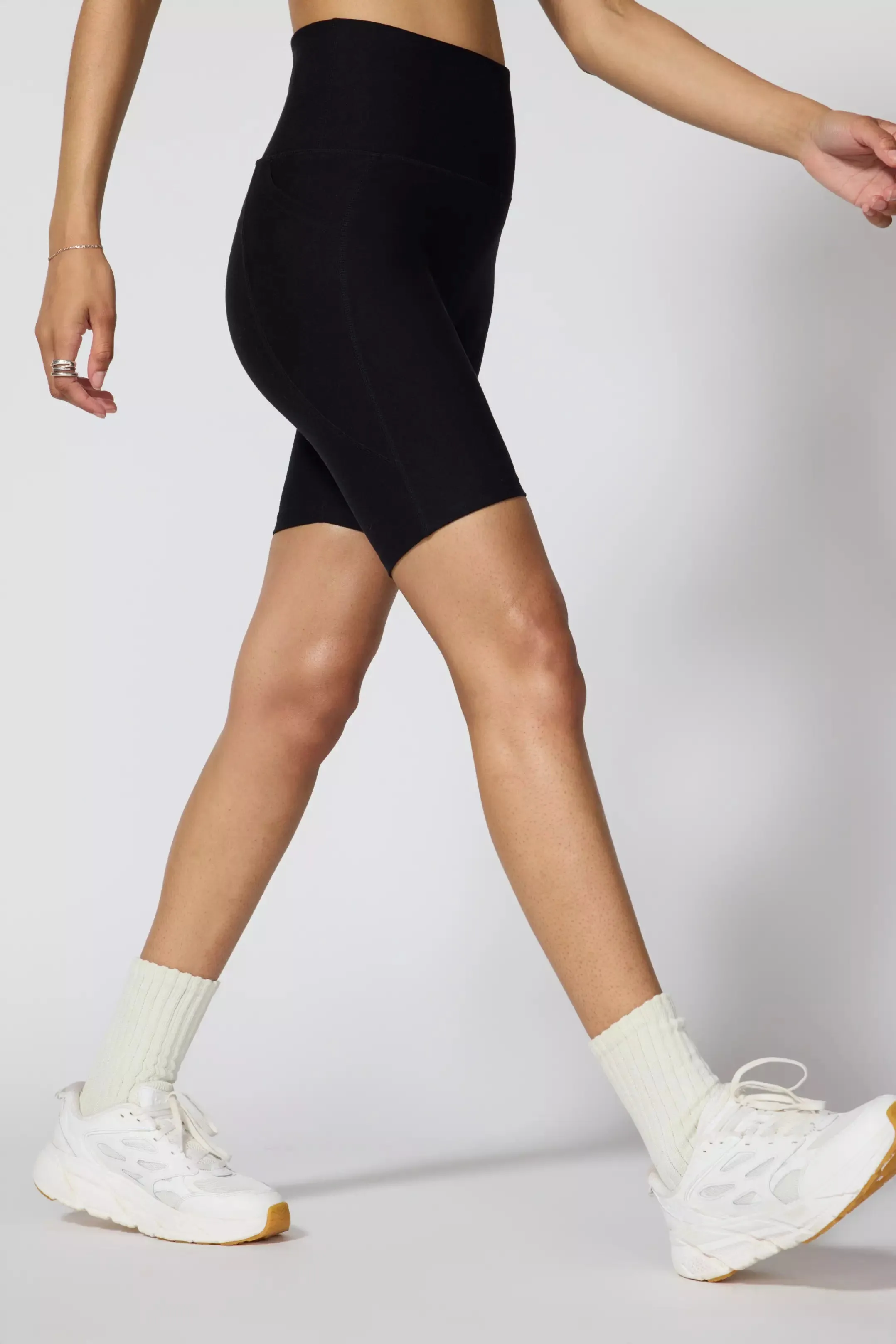 Explore Short - Black