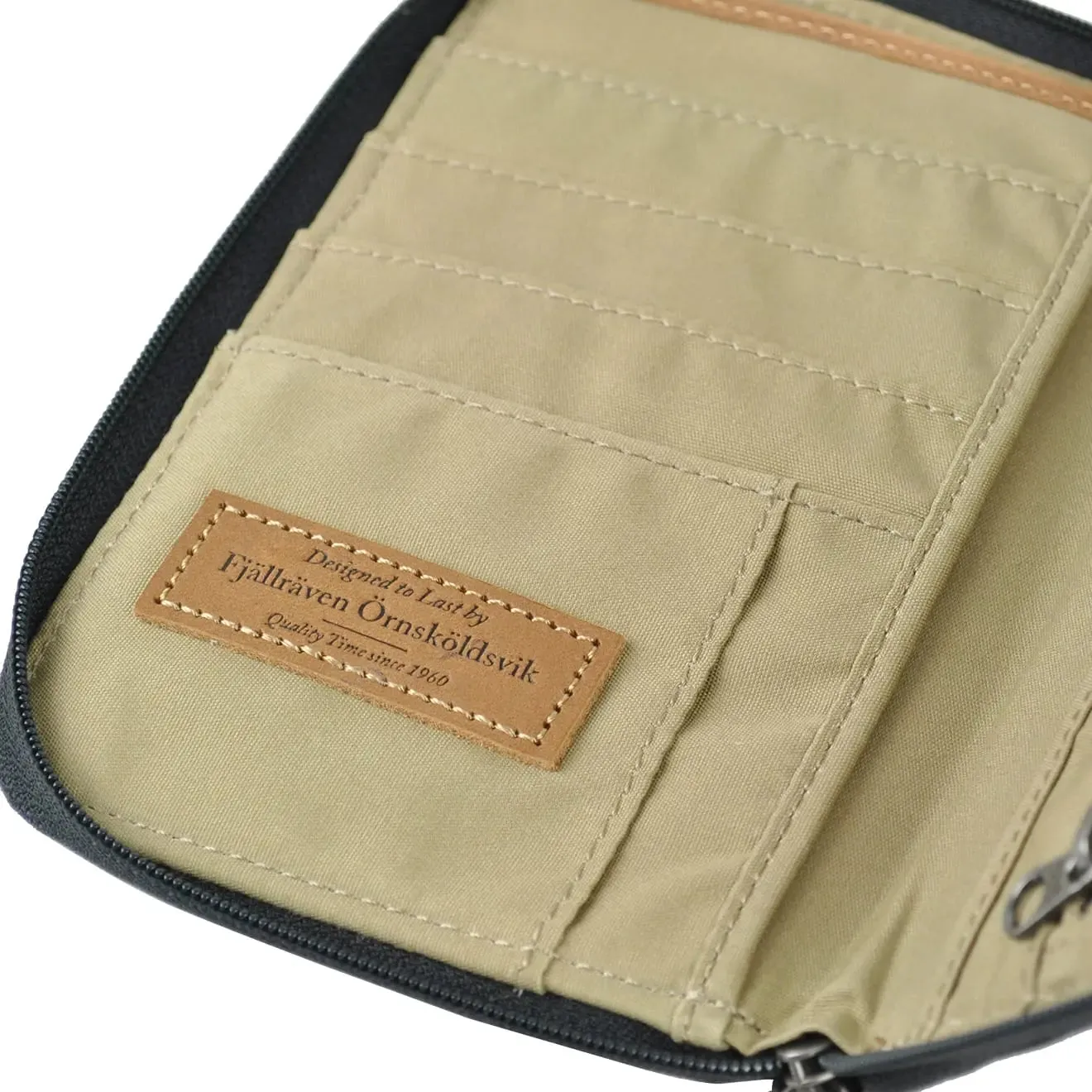 Fjallraven Passport Wallet Dark Grey