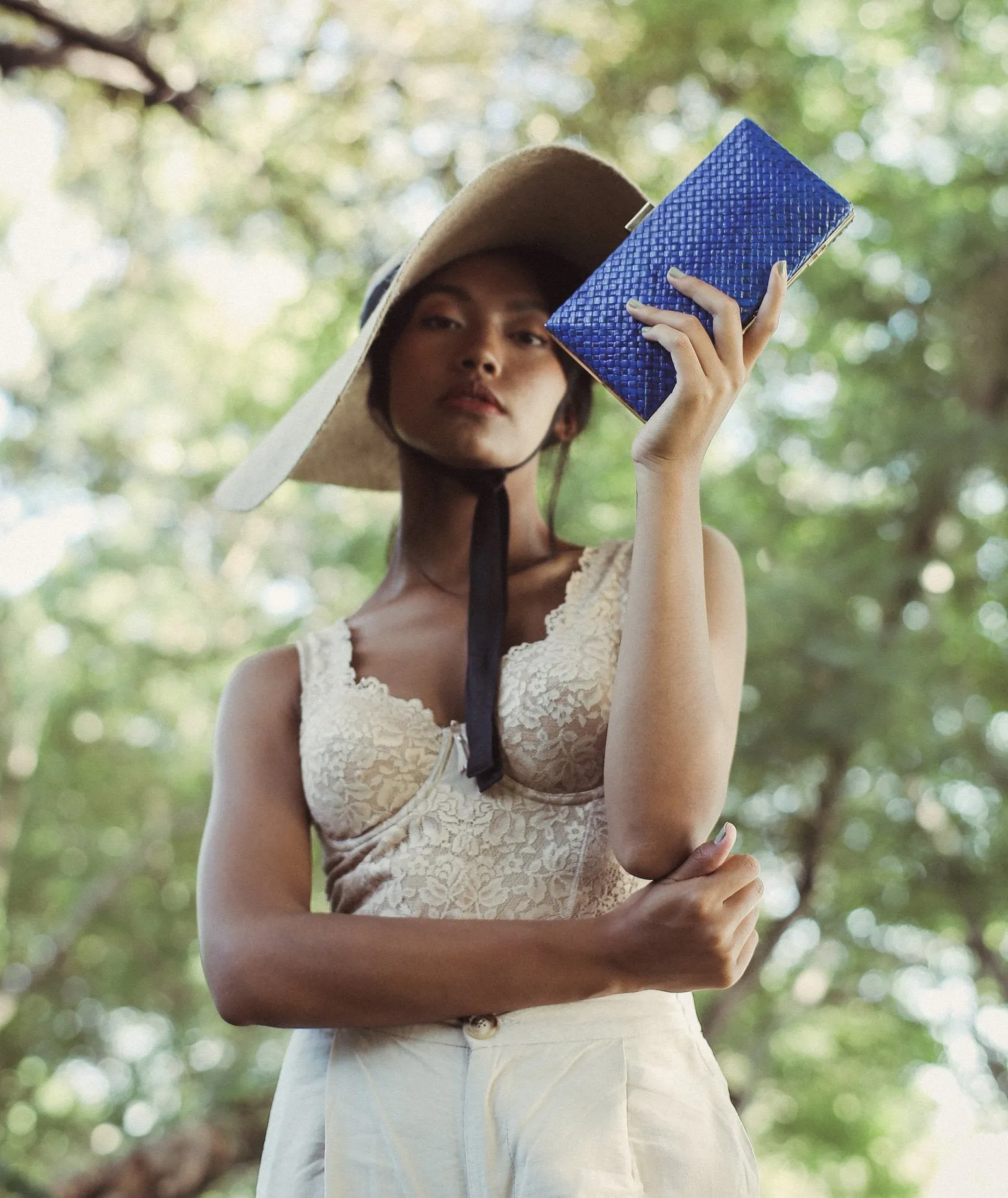 Gitta Royale Handwoven Straw Clutch