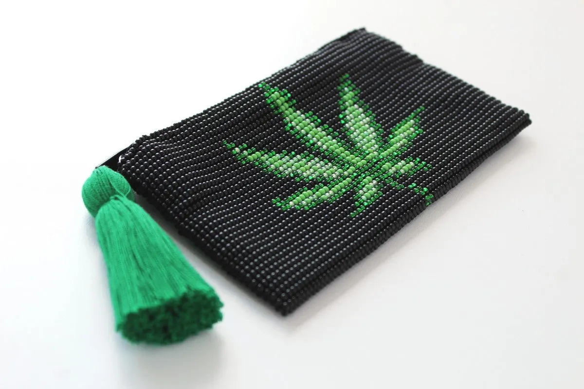Glass Bead Coin Purse: Leaf - GREEN ON GREEN
