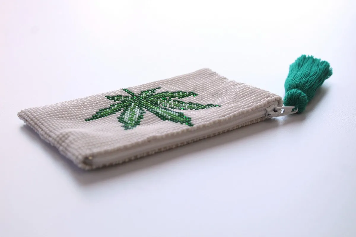 Glass Bead Coin Purse: Leaf - GREEN ON GREEN