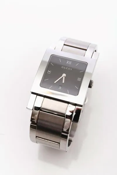 Gucci 7900 M.1 Men’s Stainless Steel Square Face Watch