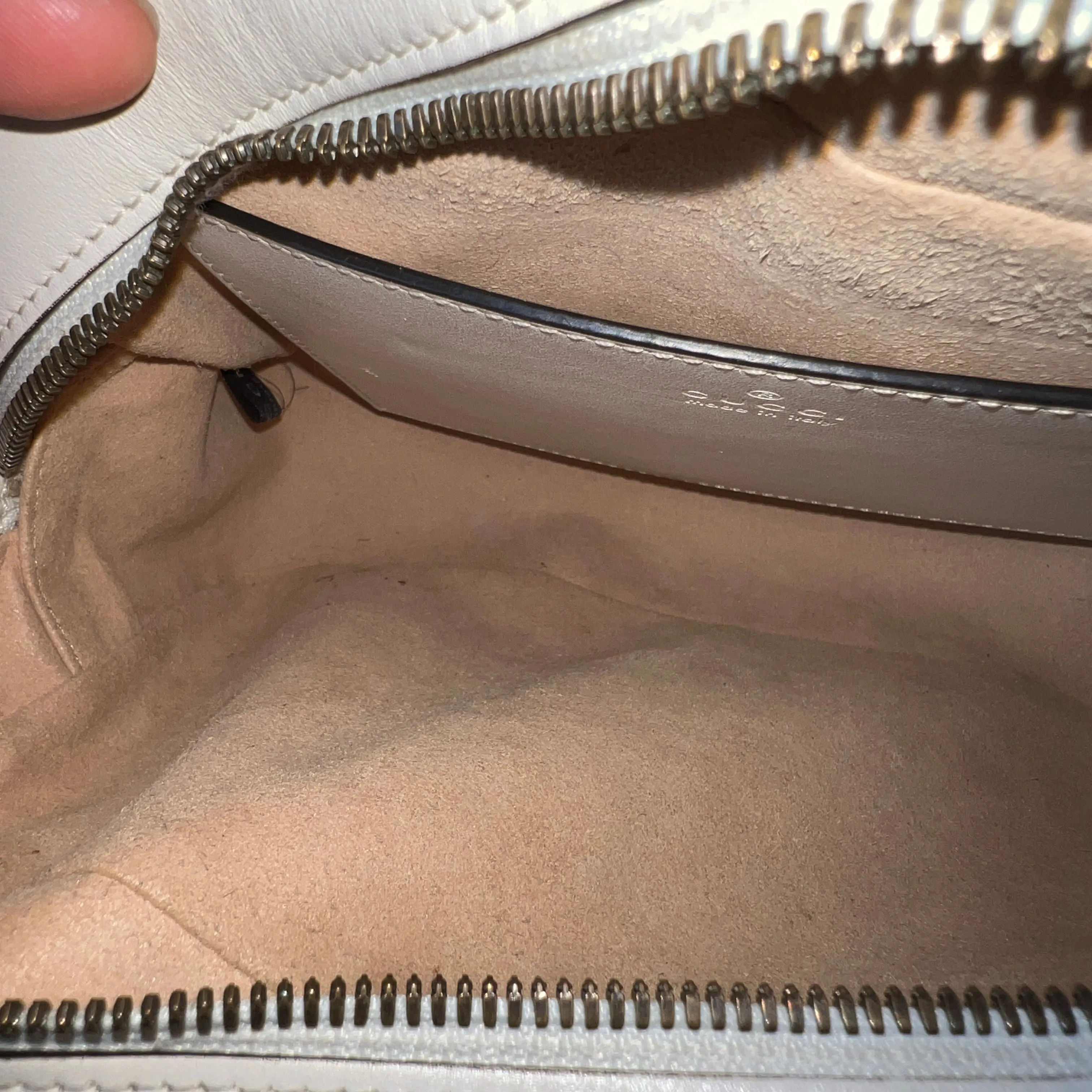GUCCI GG Marmont White Leather Small Shoulder Bag
