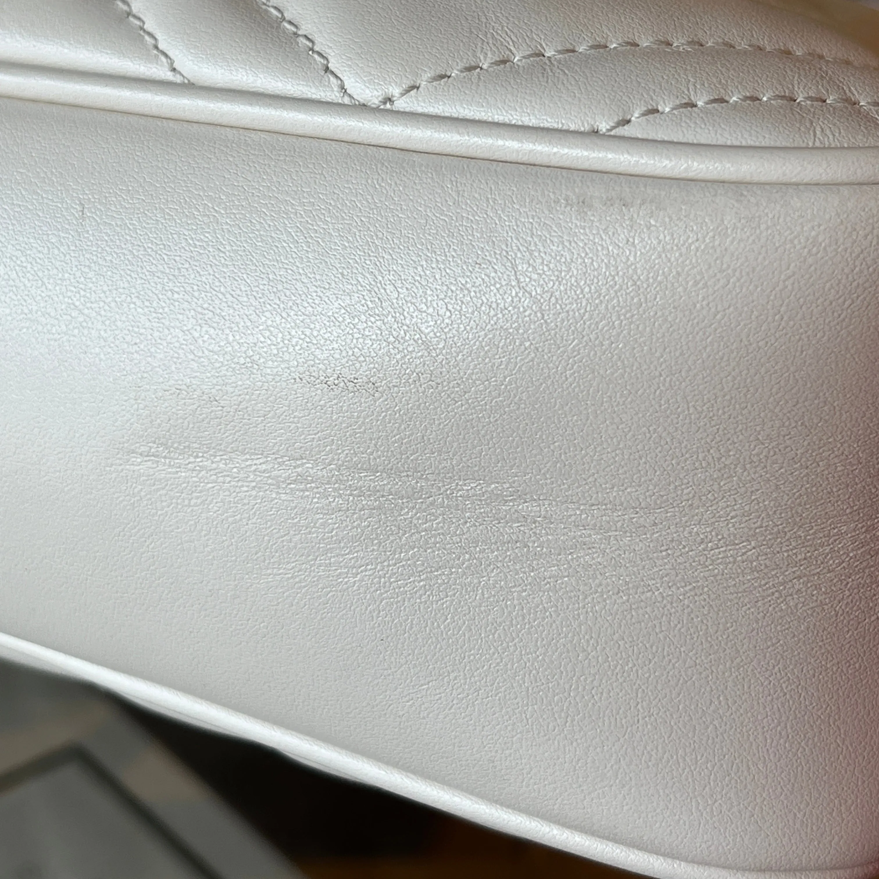 GUCCI GG Marmont White Leather Small Shoulder Bag