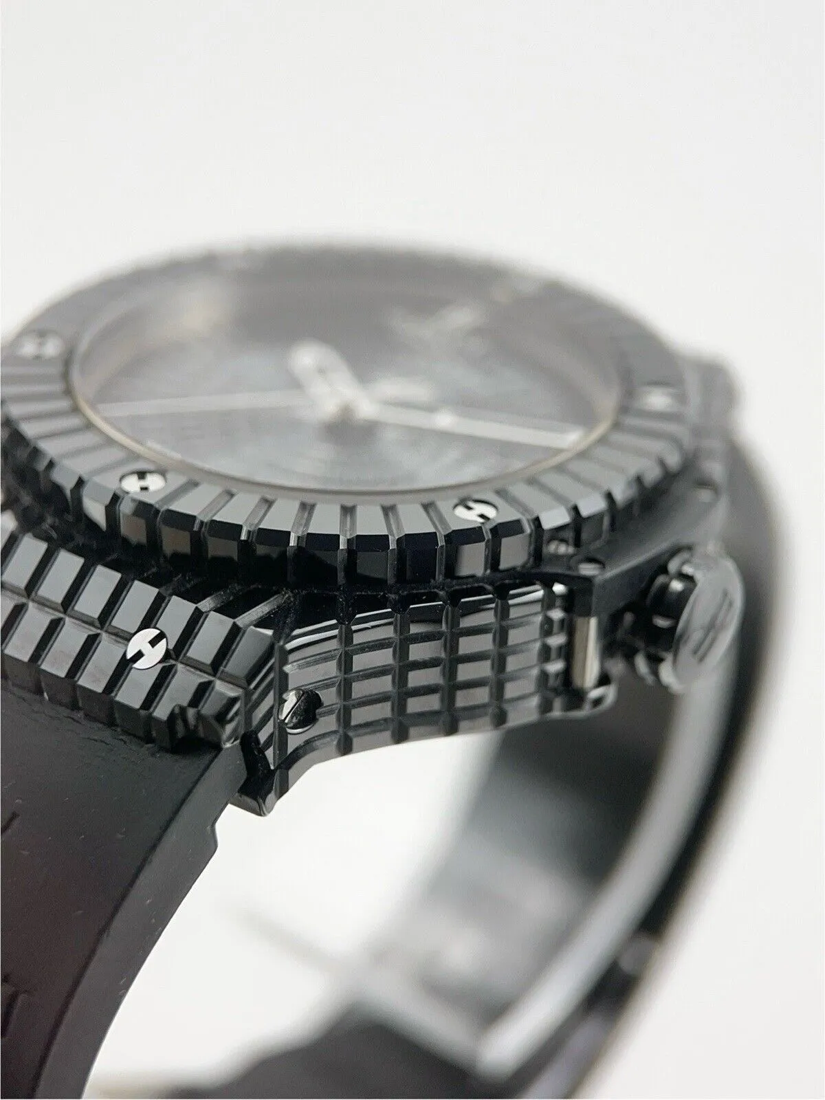 Hublot Big Bang Caviar Ceramic Black 41mm Automatic Men’s Watch