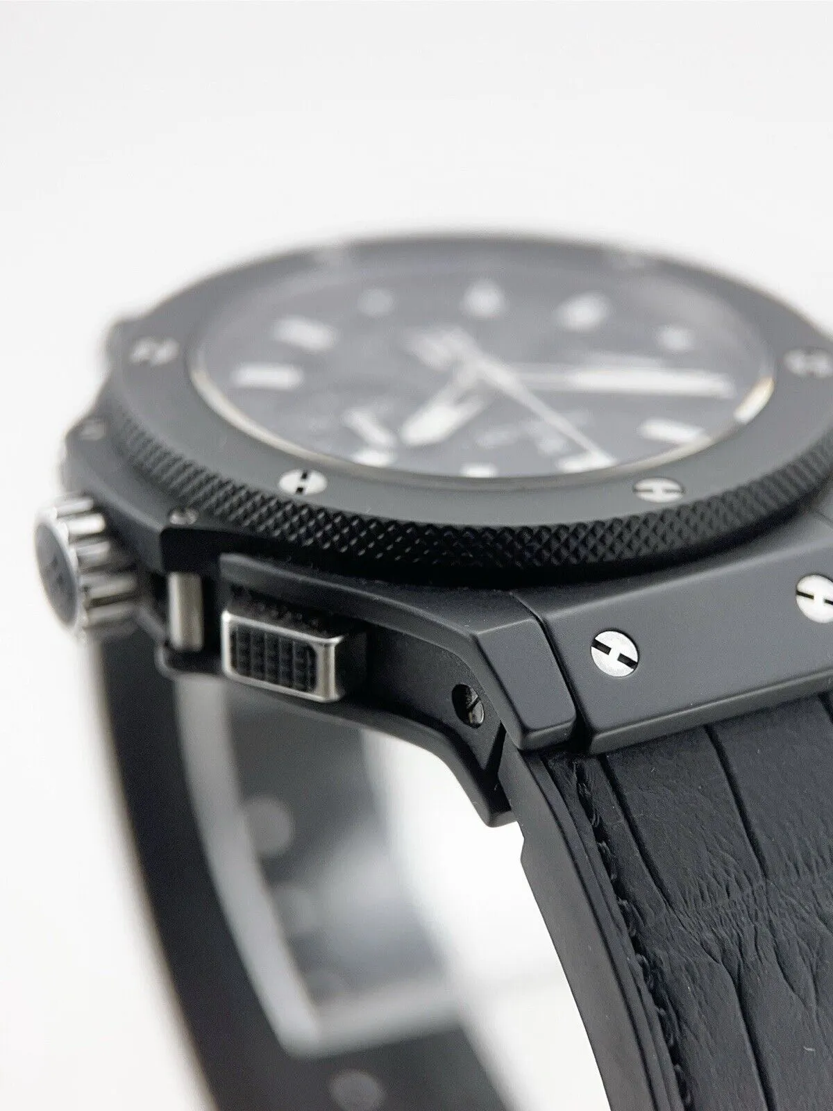 Hublot Big Bang Ceramic Black 44mm Automatic Men’s Watch 301.CI.1770.GR