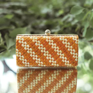 Kotta Aletta Handwoven Straw Clutch