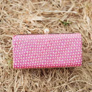 Kotta Hati Handwoven Straw Clutch