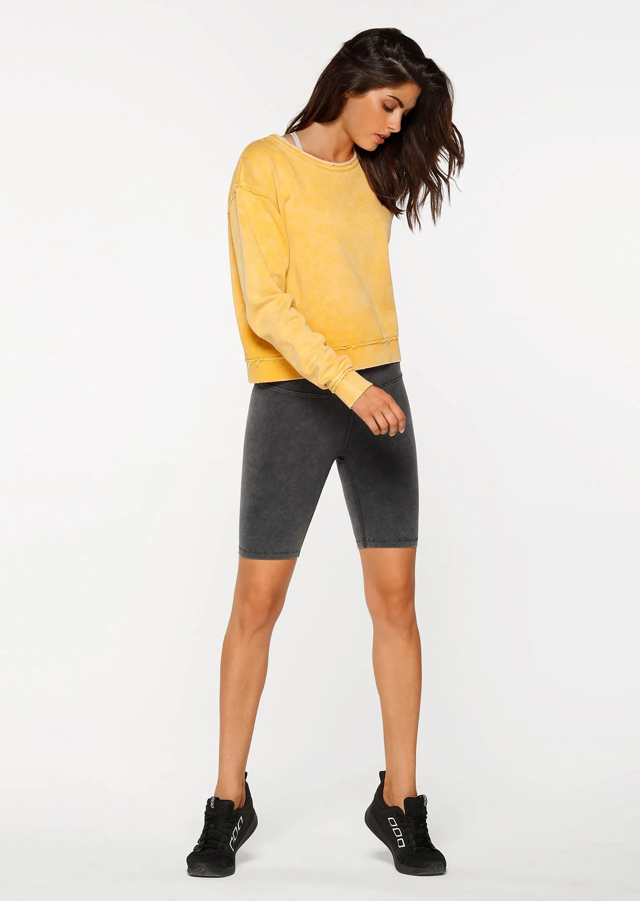 Long Line Short Tight