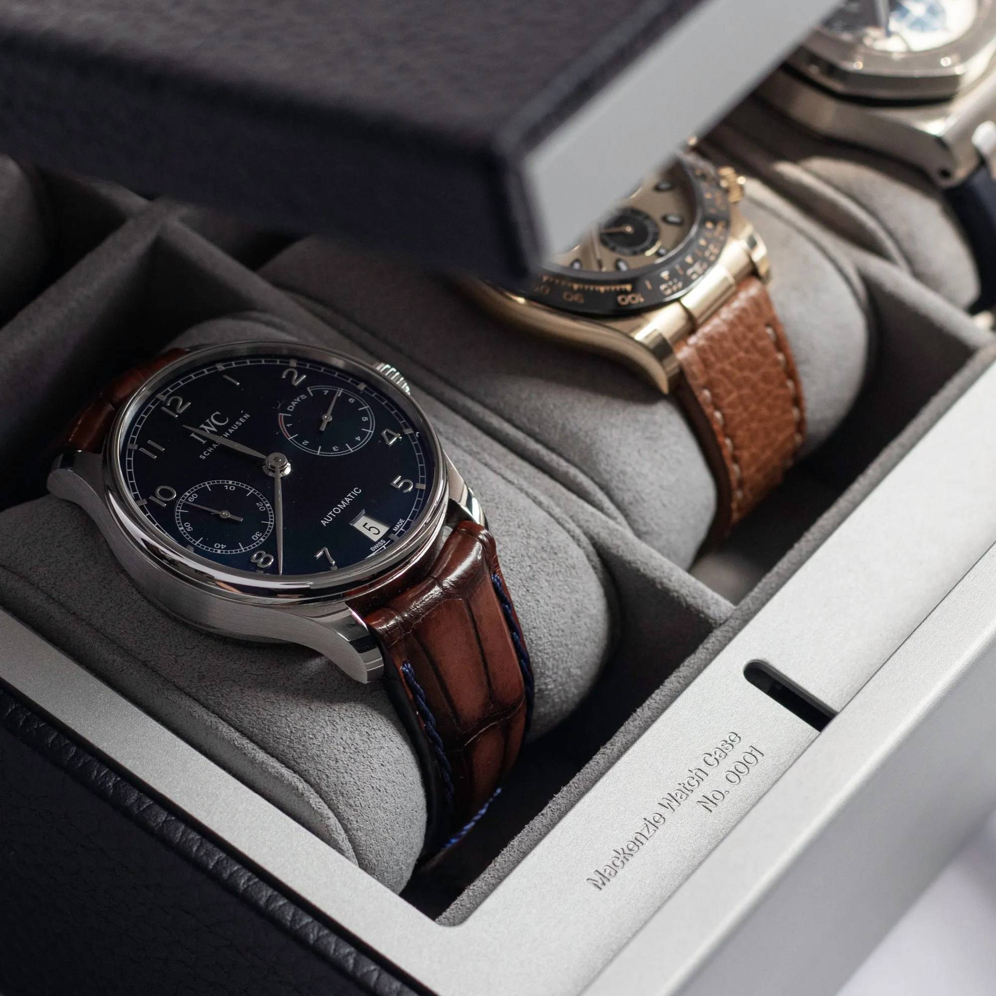 MACKENZIE 12 WATCH BRIEFCASE - BLACK / GREY