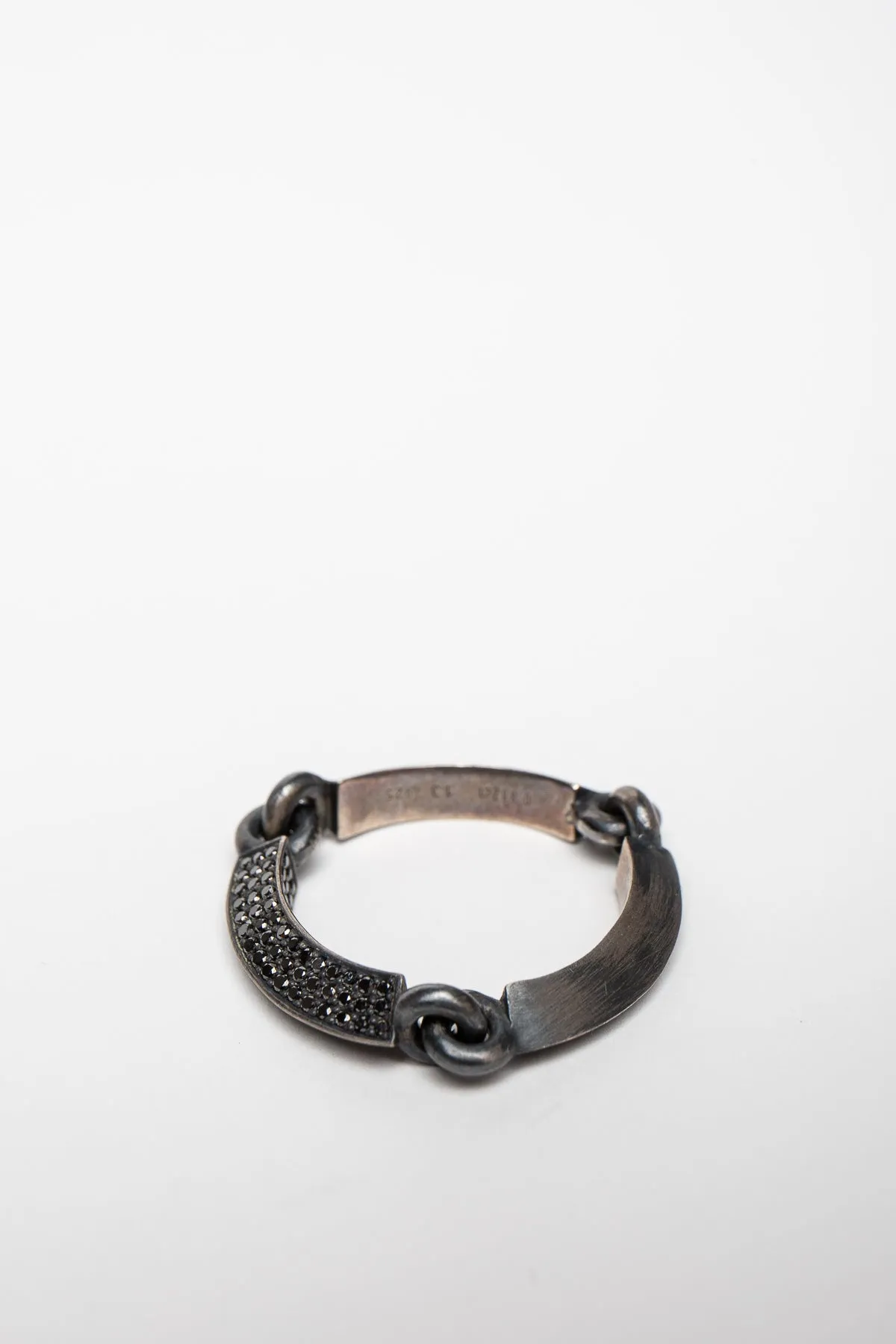 MAOR | TILTED AXIS BLACK DIAMOND RING