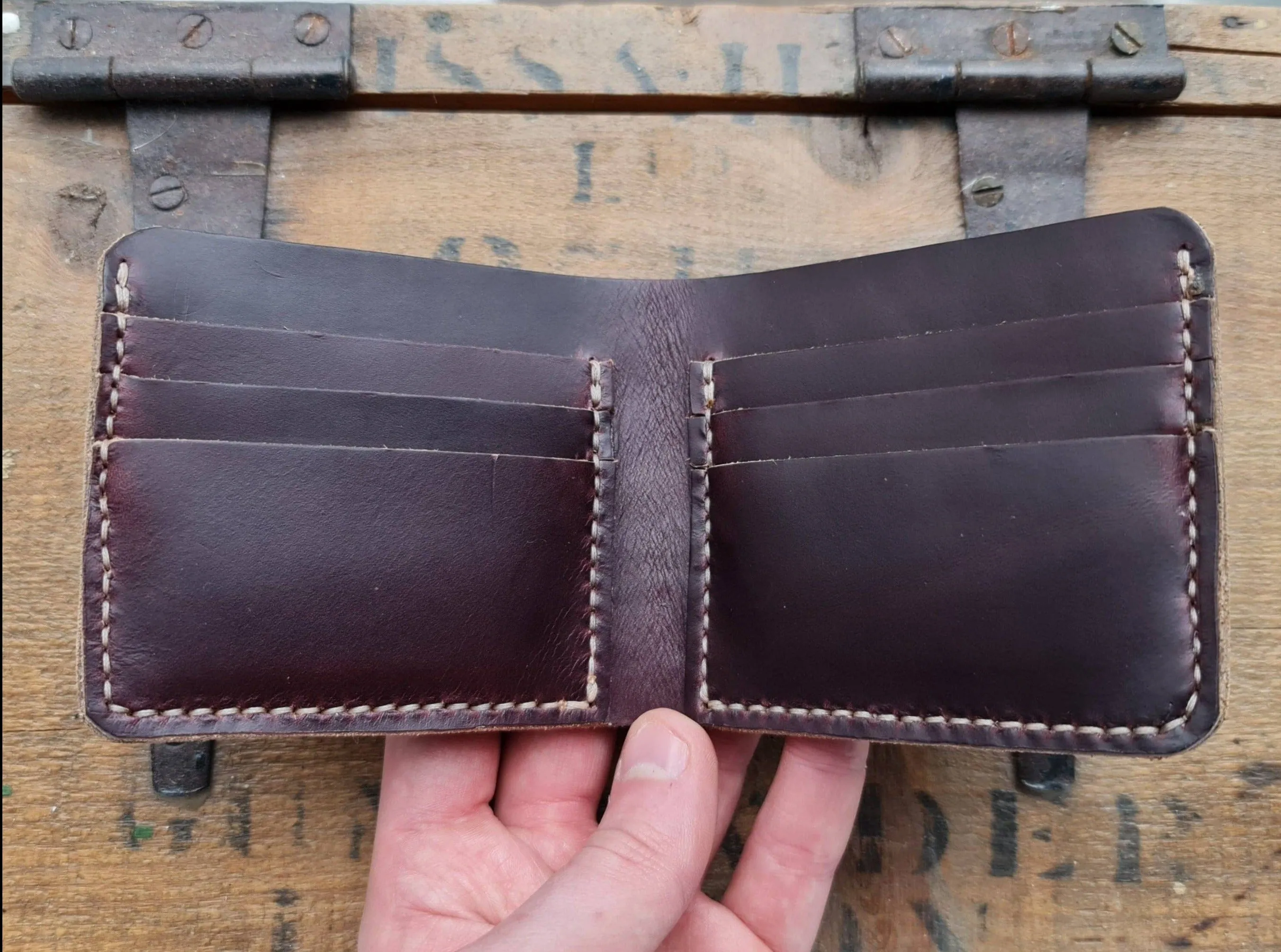No. 2 FRONTIERSMAN Leather Bifold Wallet - Horween Chromexcel