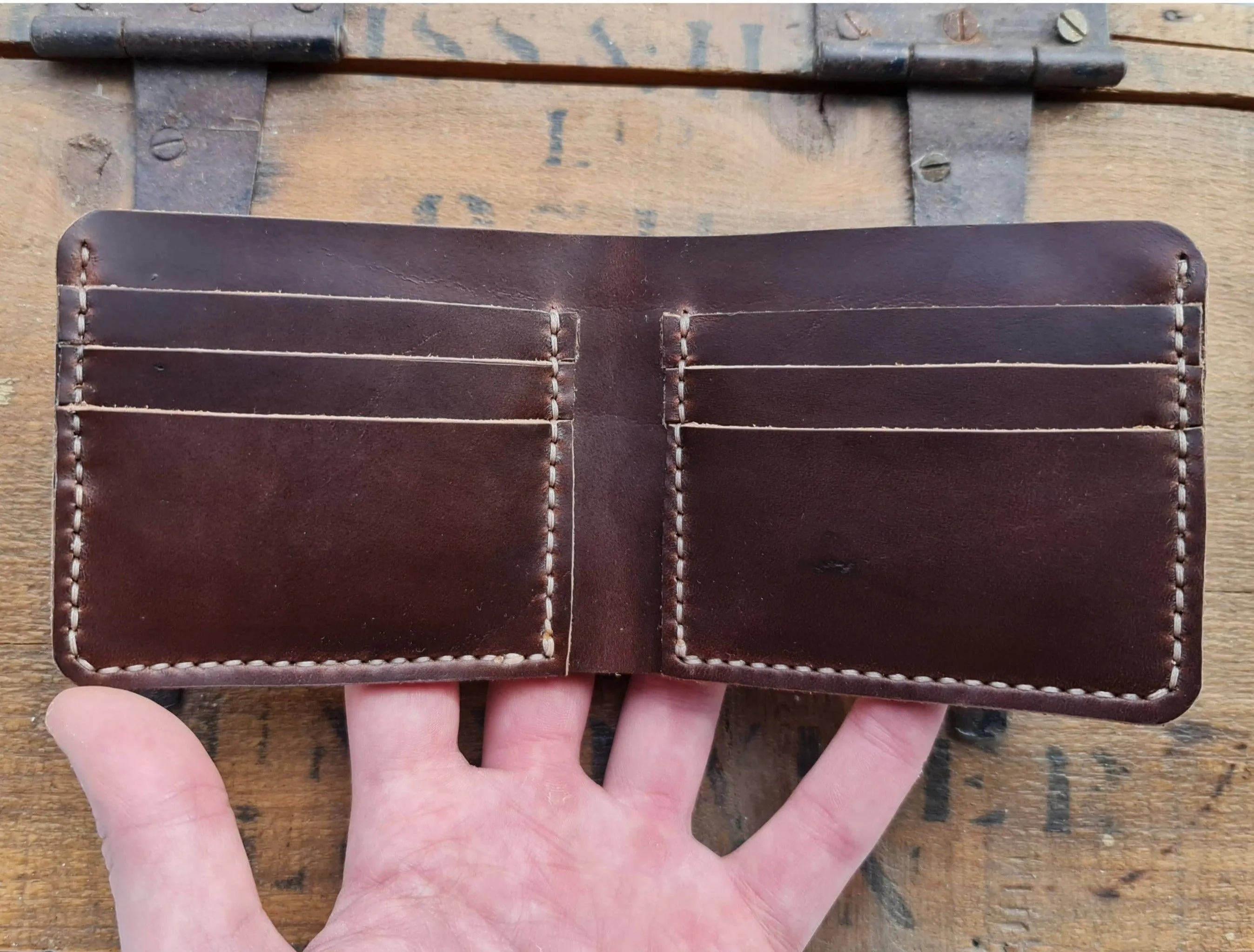No. 2 FRONTIERSMAN Leather Bifold Wallet - Horween Chromexcel