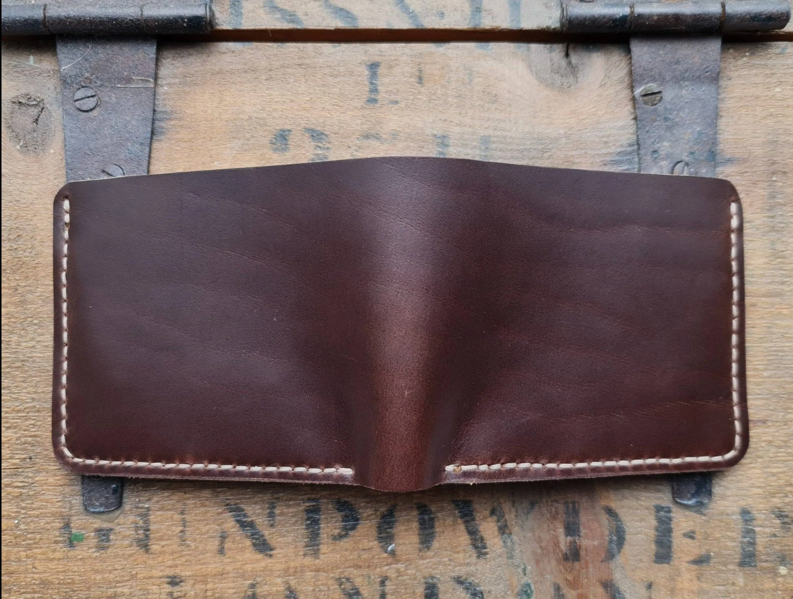 No. 2 FRONTIERSMAN Leather Bifold Wallet - Horween Chromexcel