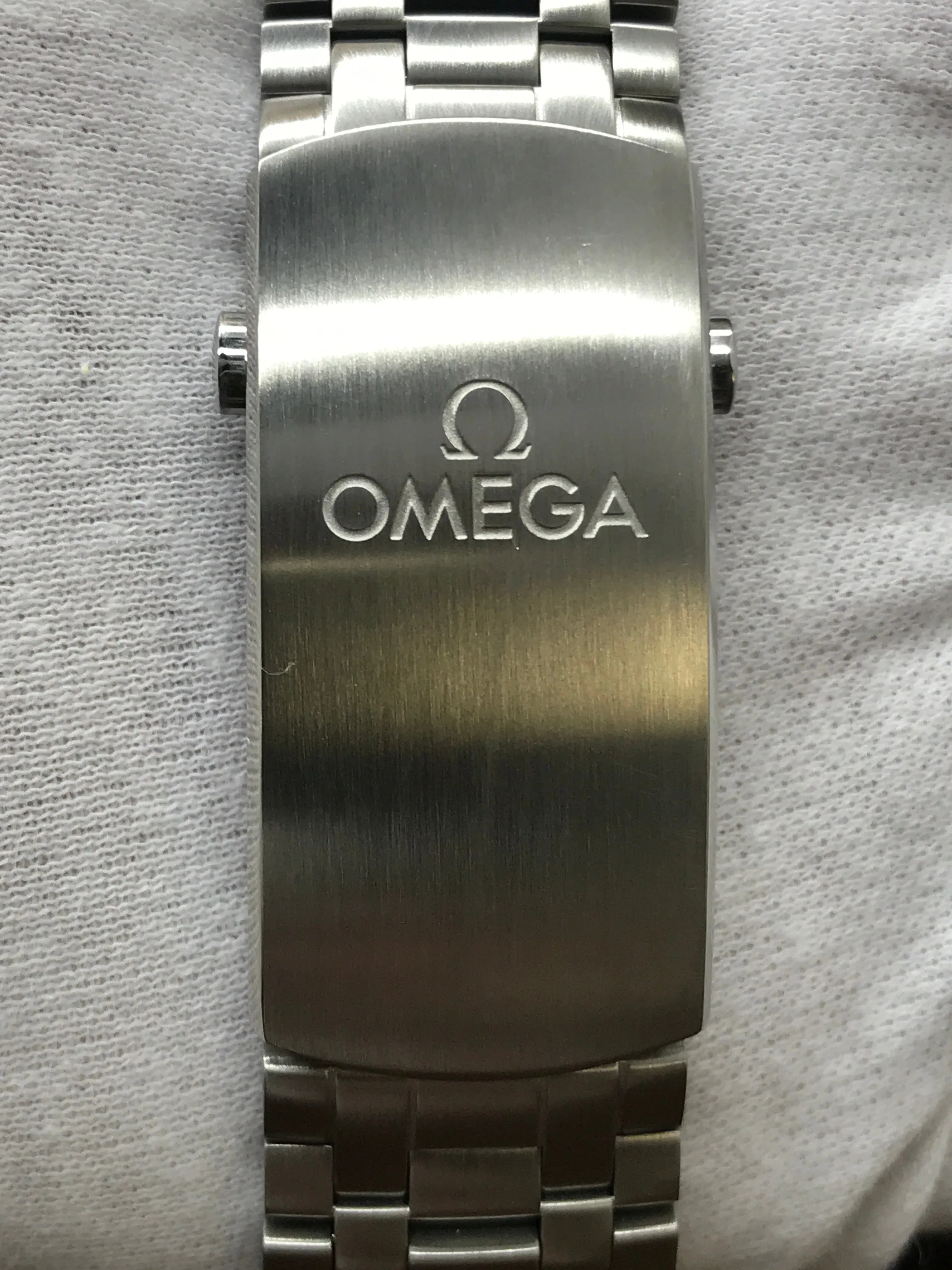 Omega Seamaster Diver 300M Ceramic 210.30.42.20.03.001 Blue Wave Dial Automatic Men's Watch