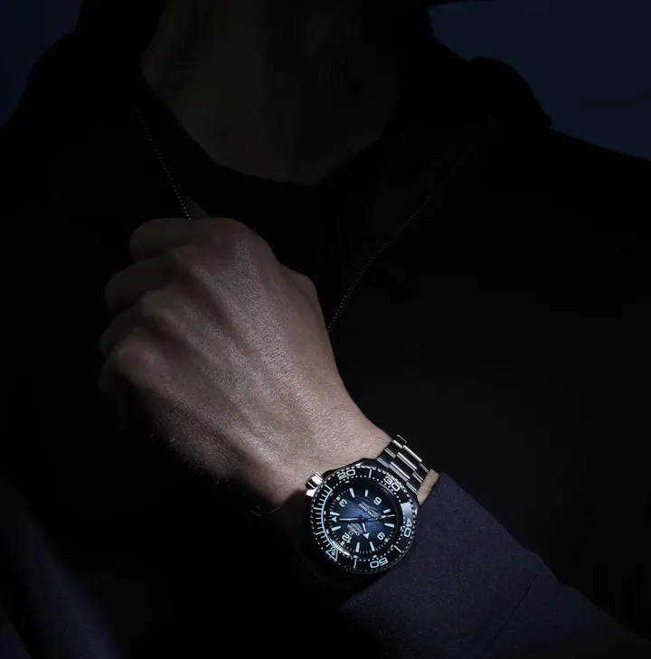 OMEGA Seamaster Planet Ocean 600m, 45.5mm with Summer Blue Wave Dial
