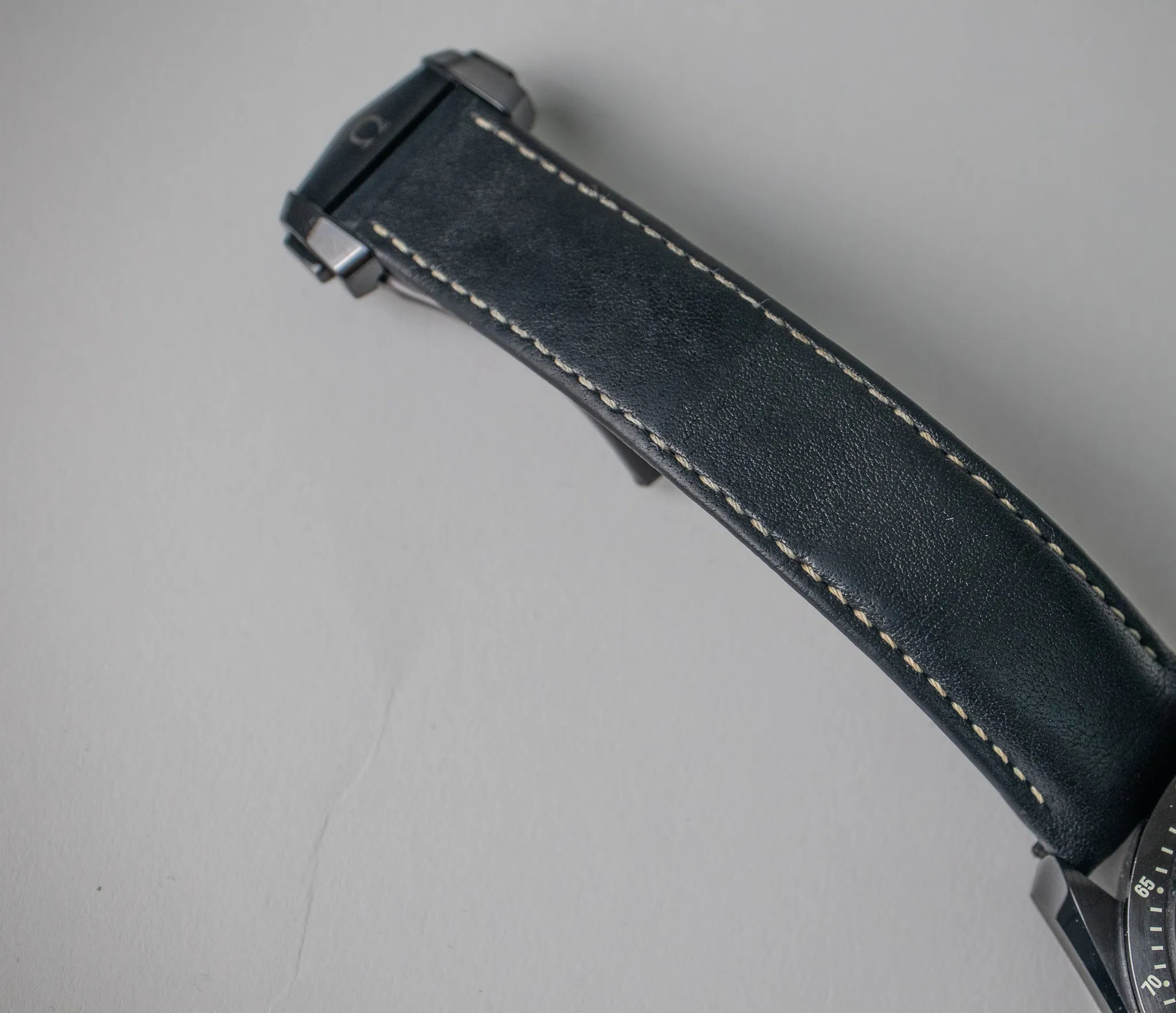 Omega Speedmaster Dark Side of The Moon Pitch Black