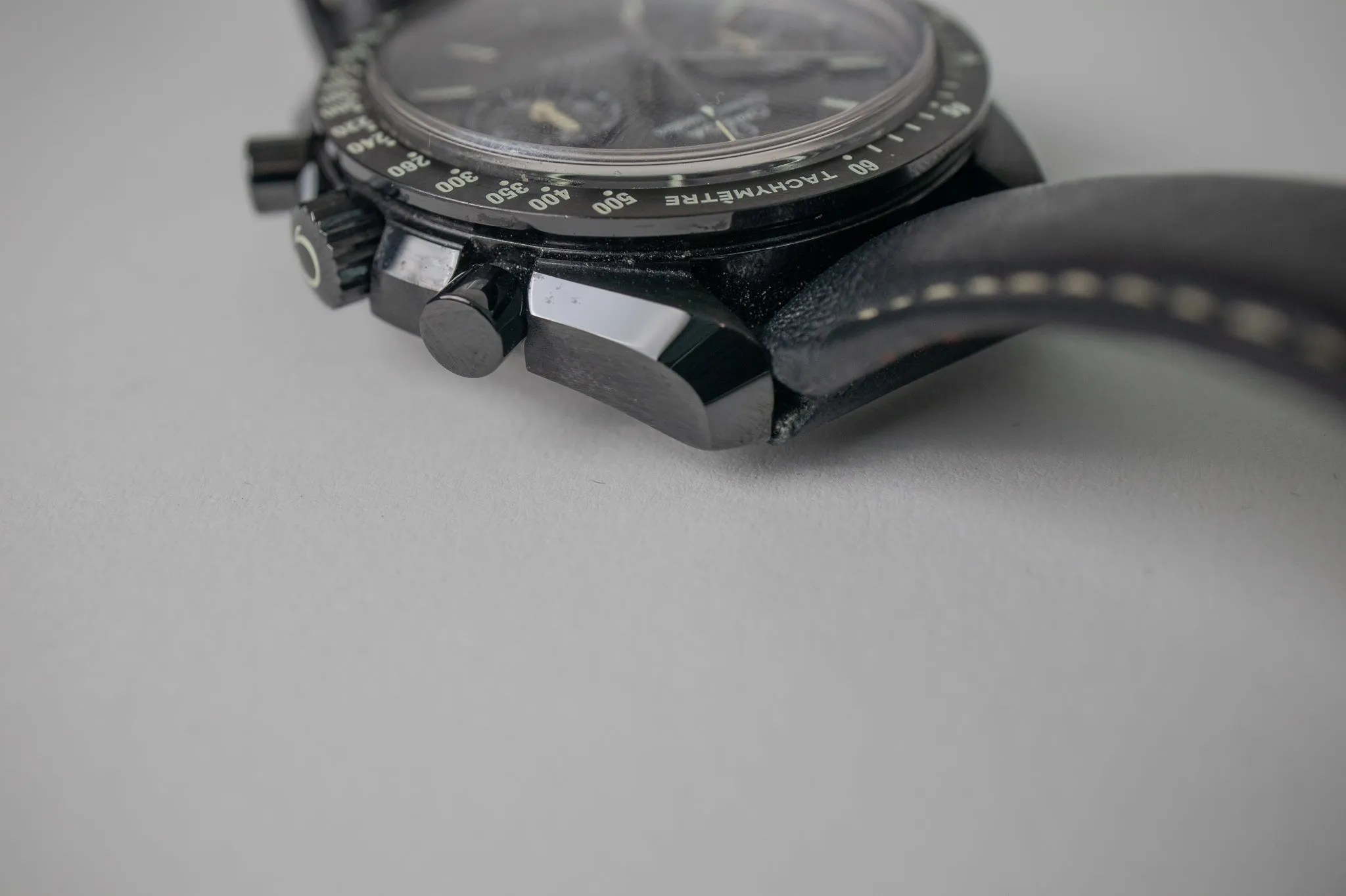 Omega Speedmaster Dark Side of The Moon Pitch Black